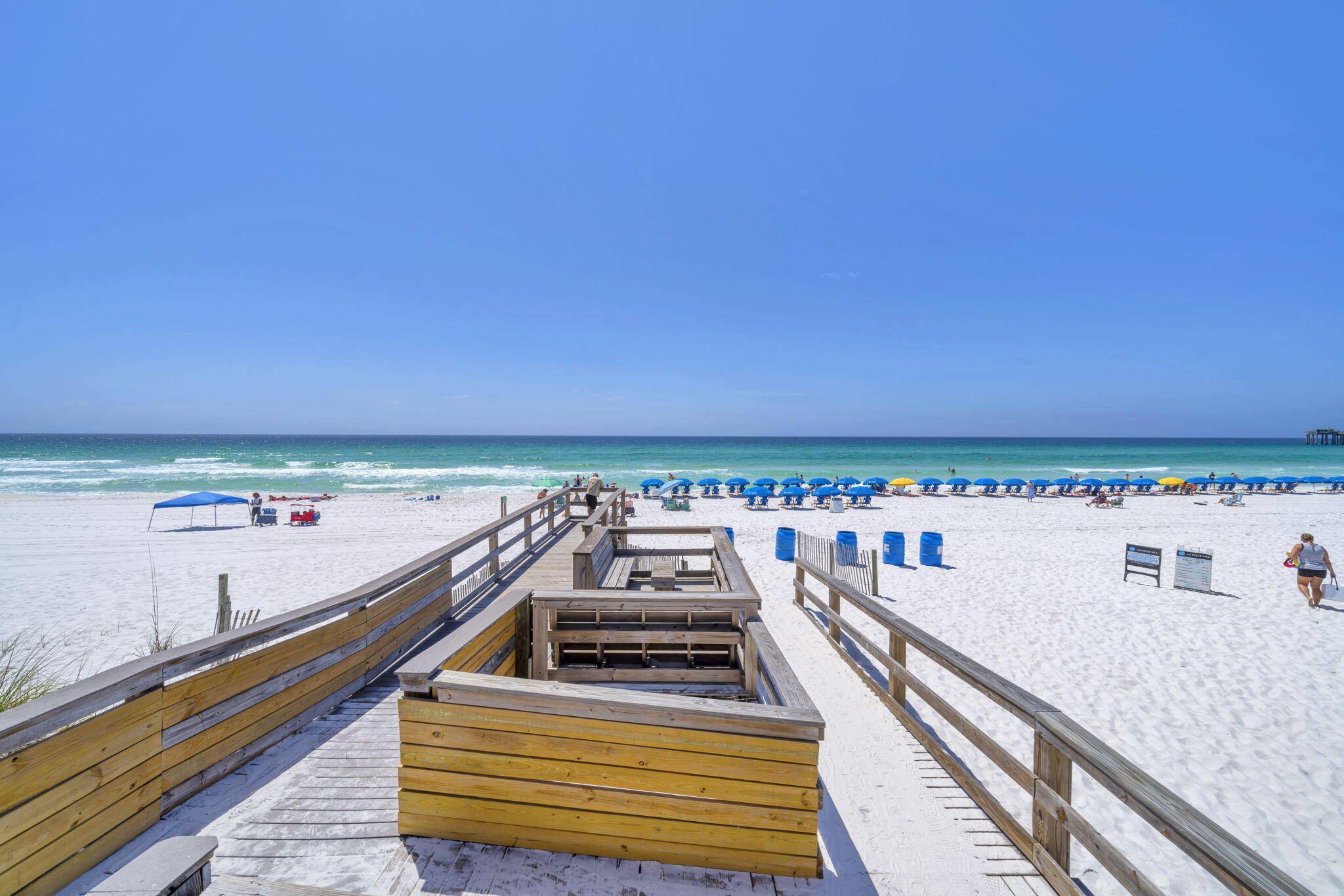 DESTIN WEST BEACH & BAY RESORT - Residential
