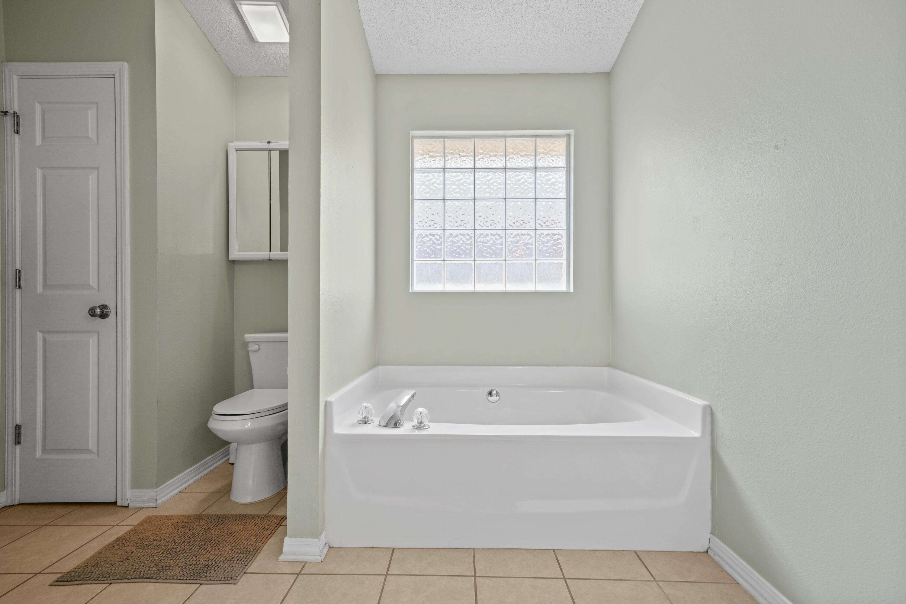 IVALEA GARDENS - Residential