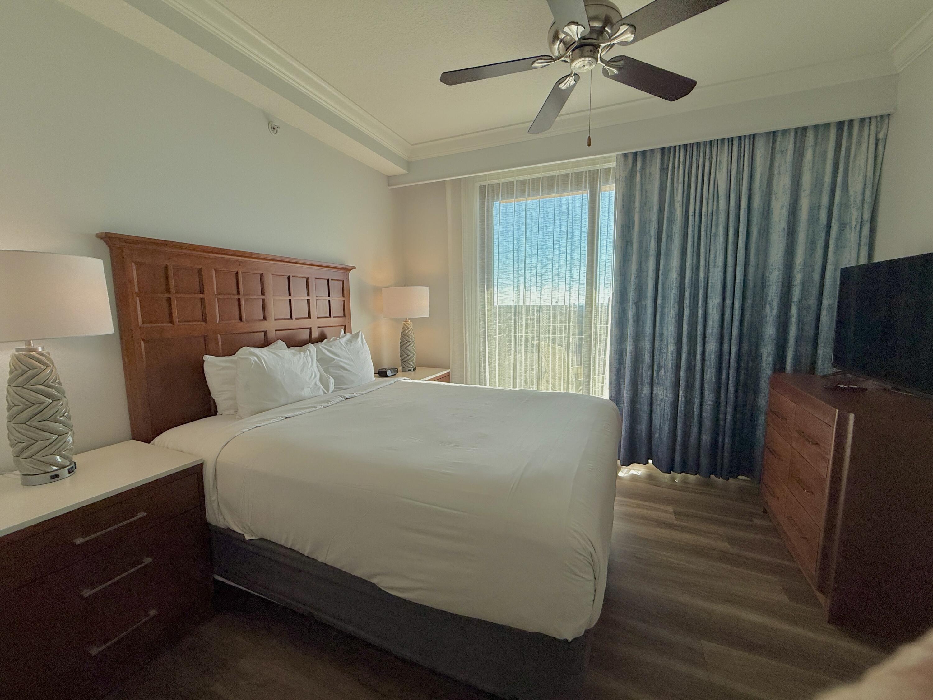 EMERALD GRANDE - Residential