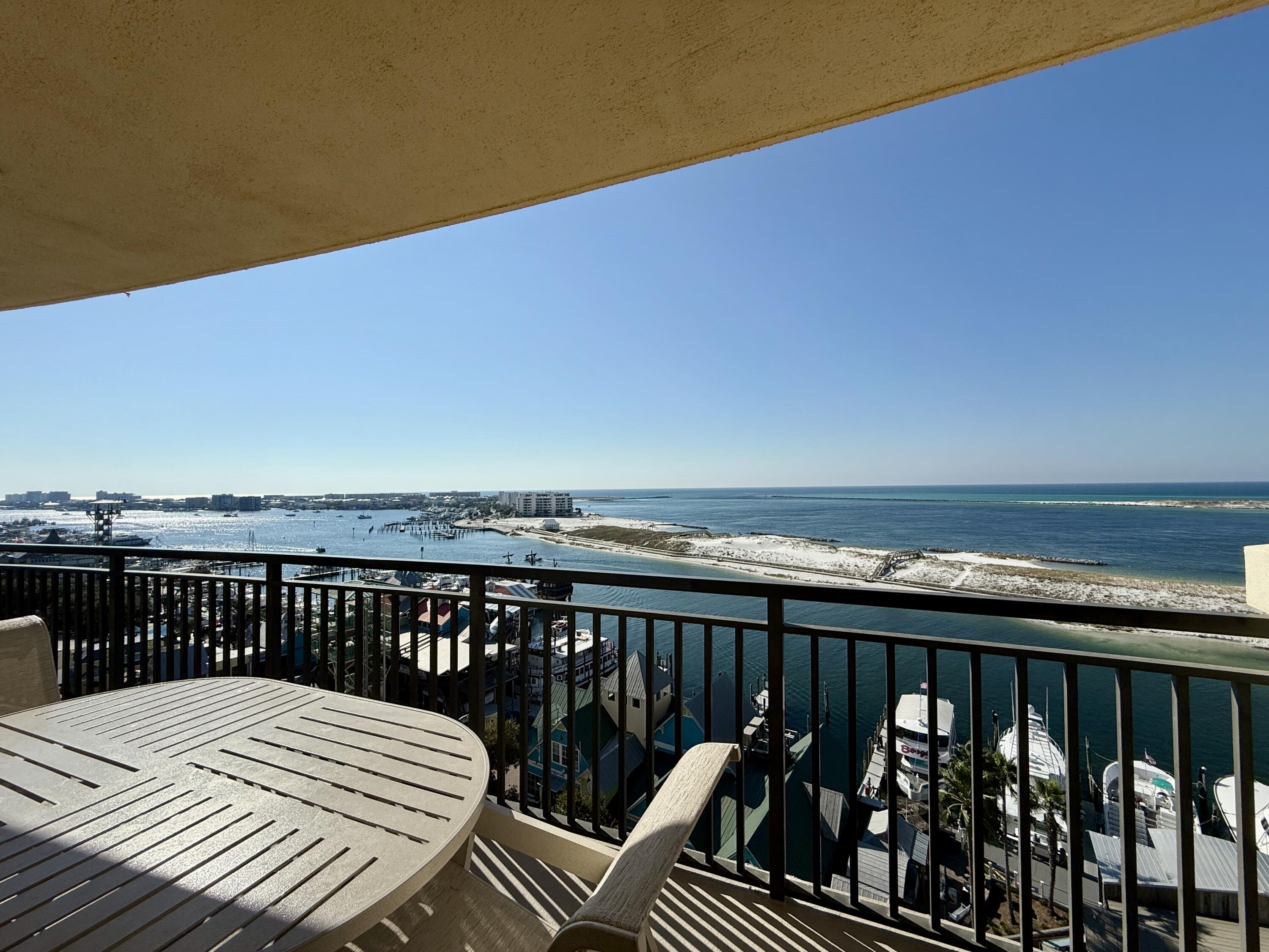 EMERALD GRANDE - Residential