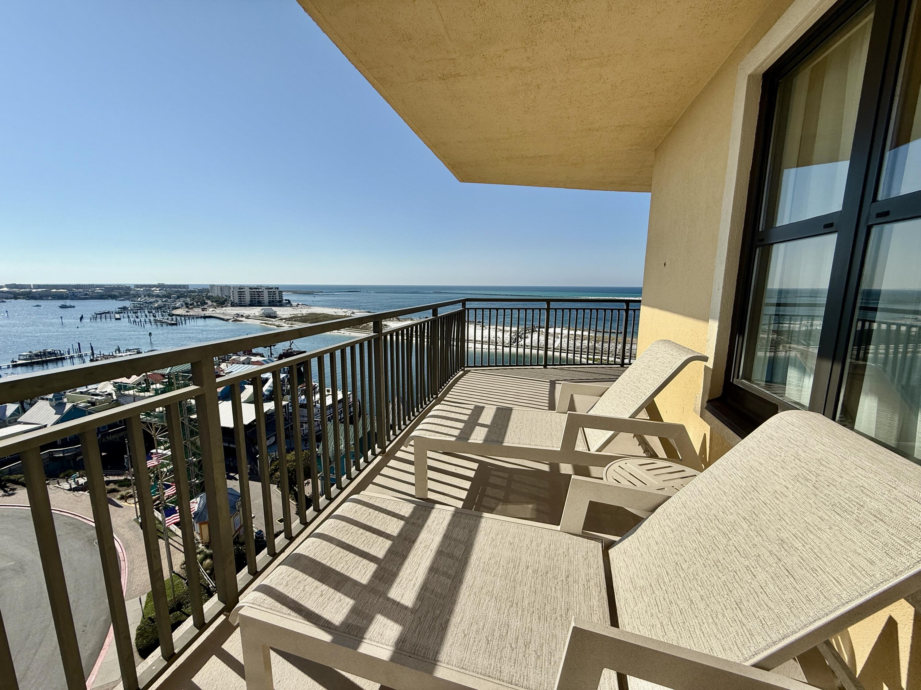 EMERALD GRANDE - Residential