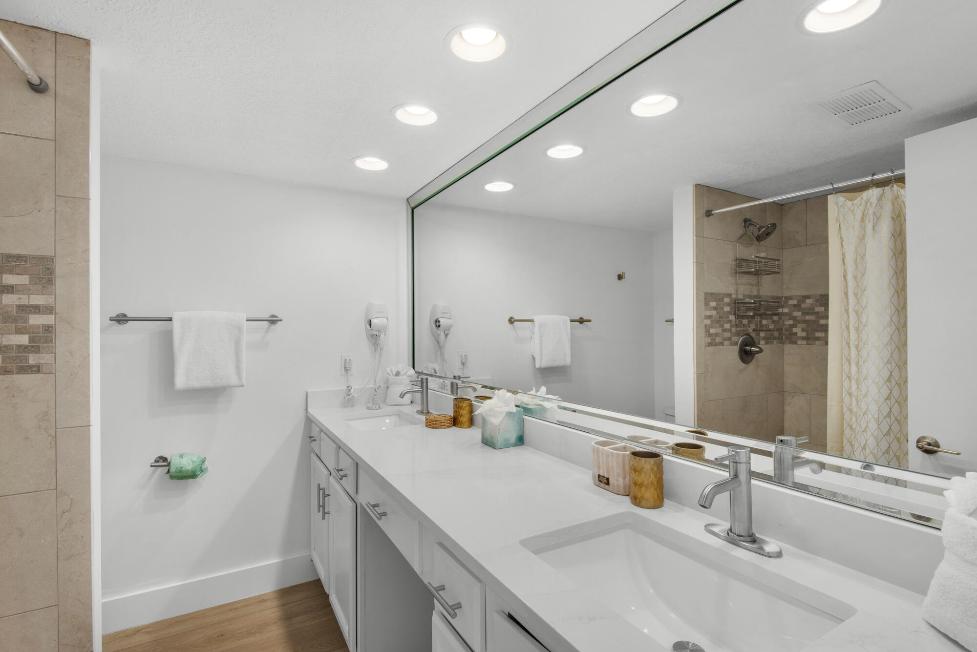 EDGEWATER BEACH CONDO PH 2 - Residential