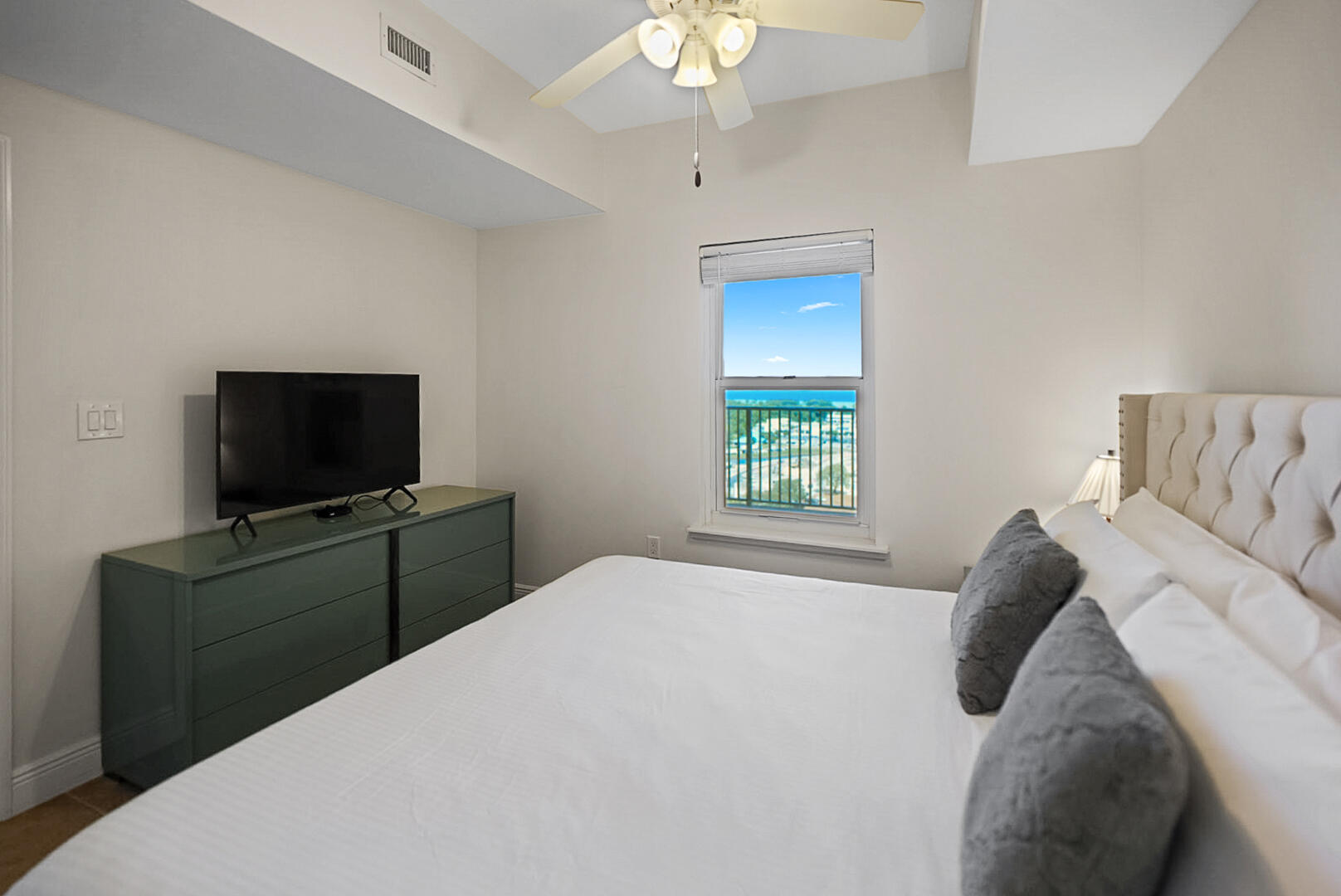 ARIEL DUNES - Residential