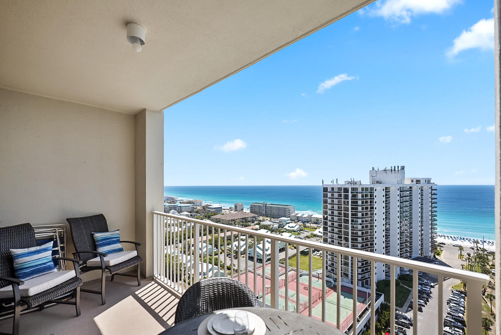 ARIEL DUNES - Residential