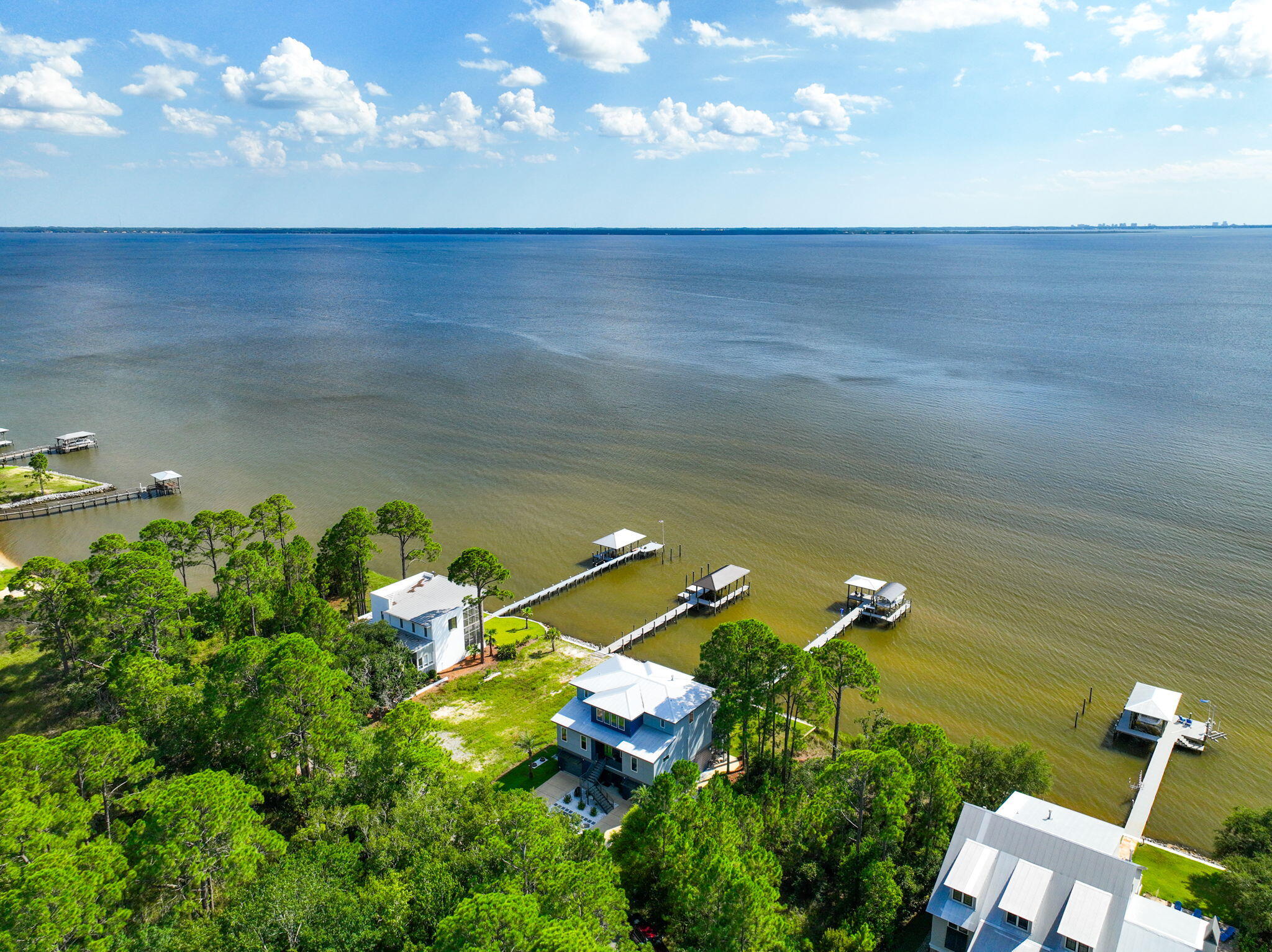 BAY HARBOUR - Residential
