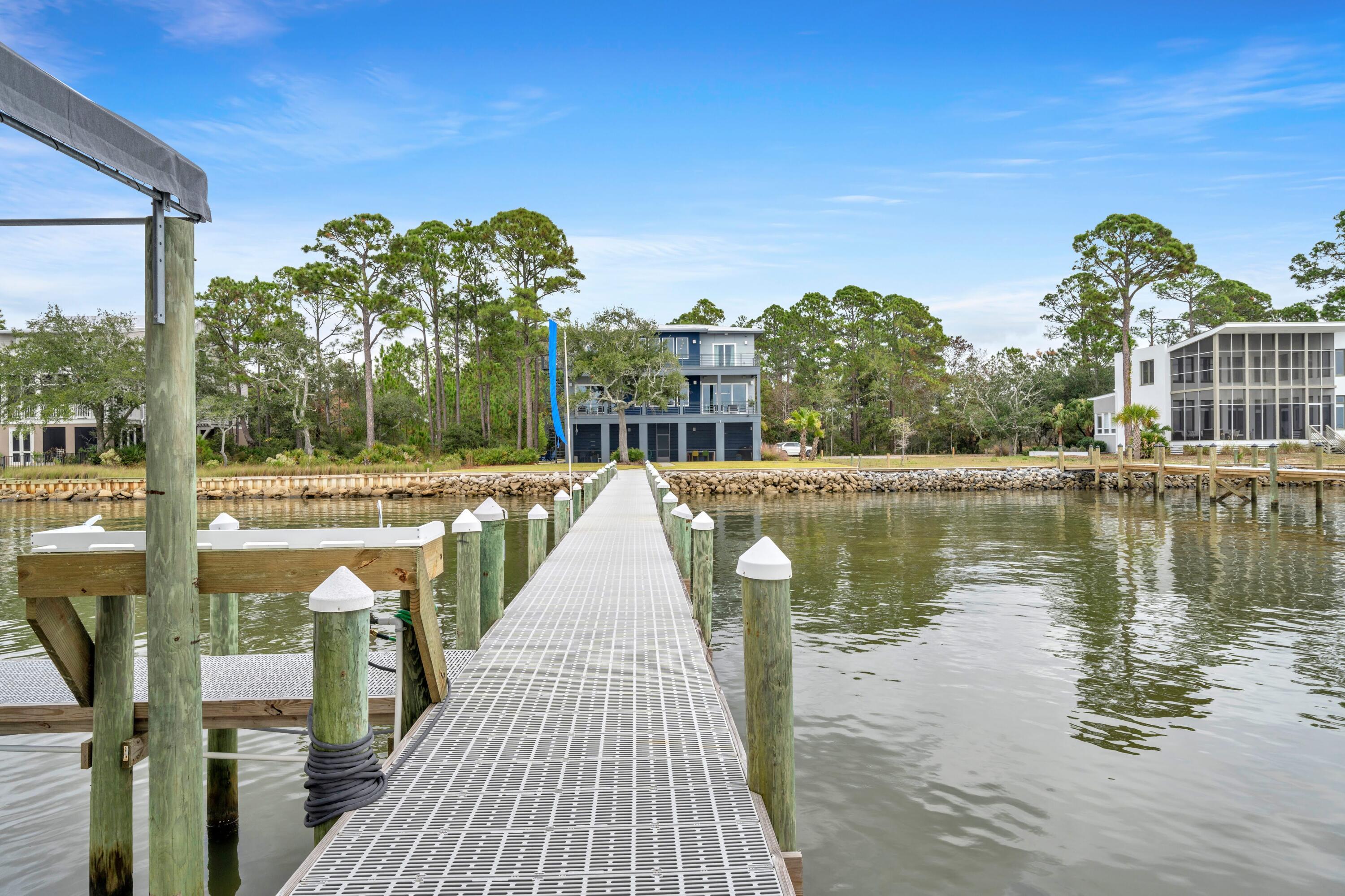 BAY HARBOUR - Residential