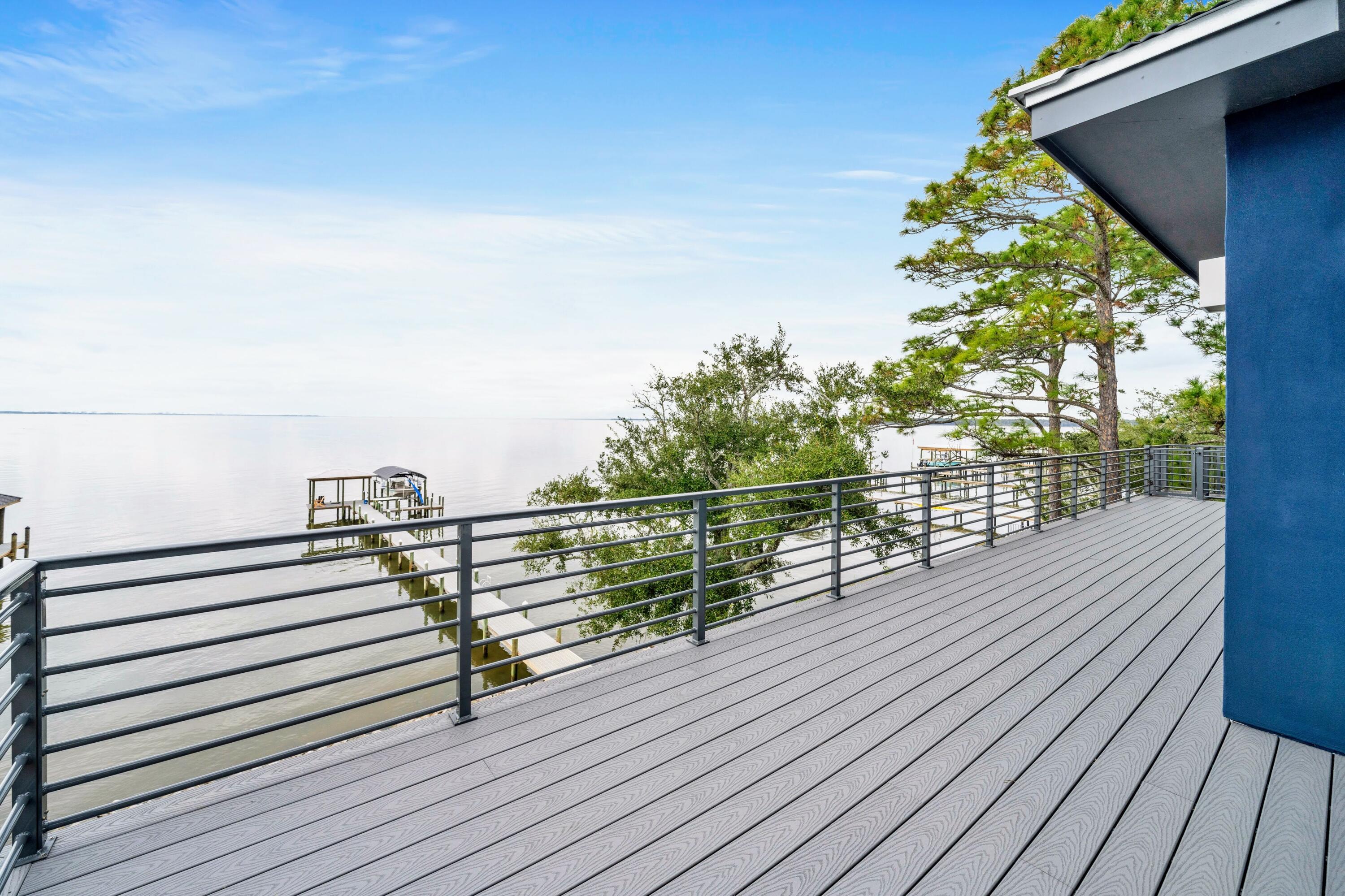 BAY HARBOUR - Residential