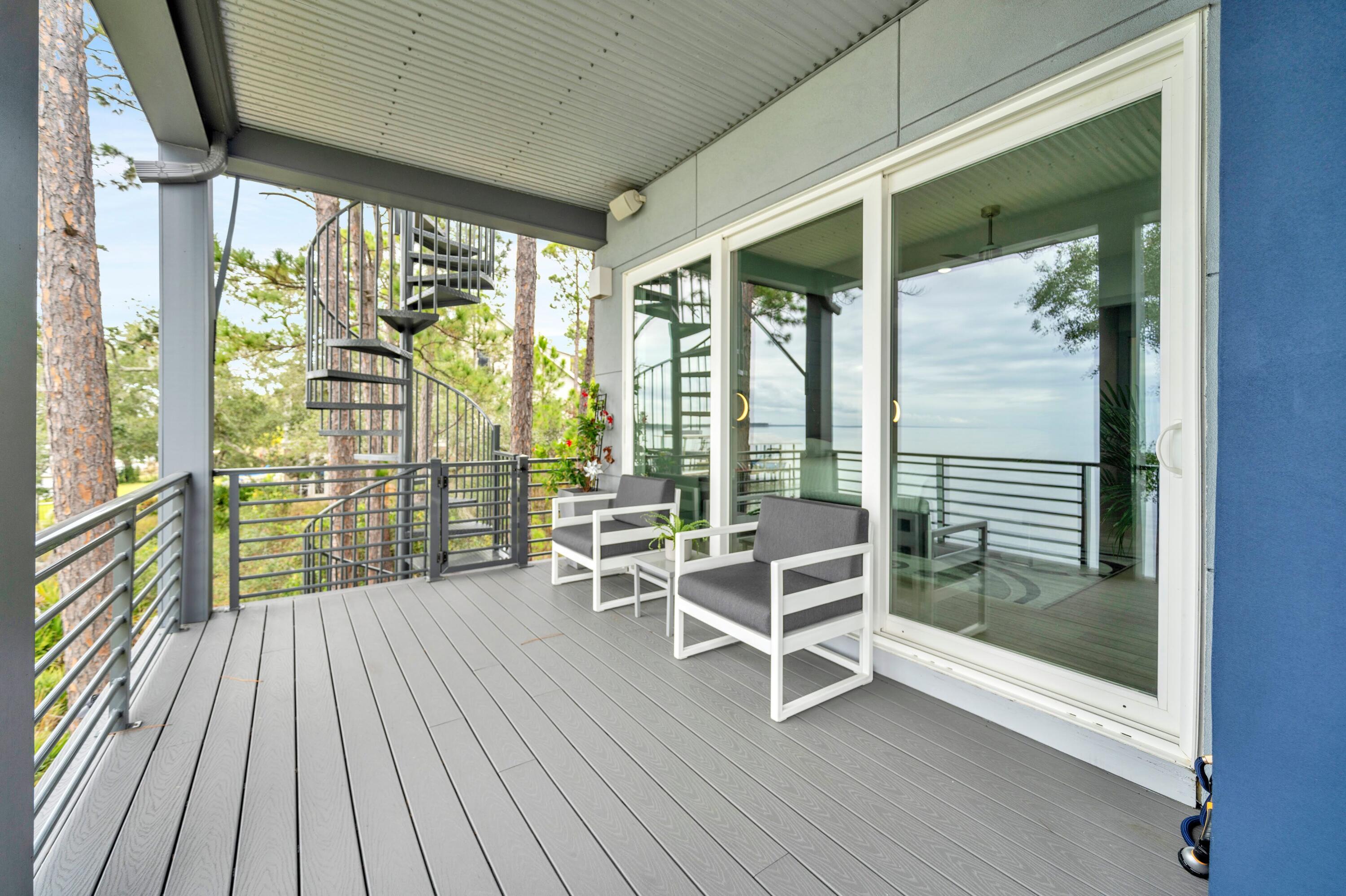 BAY HARBOUR - Residential