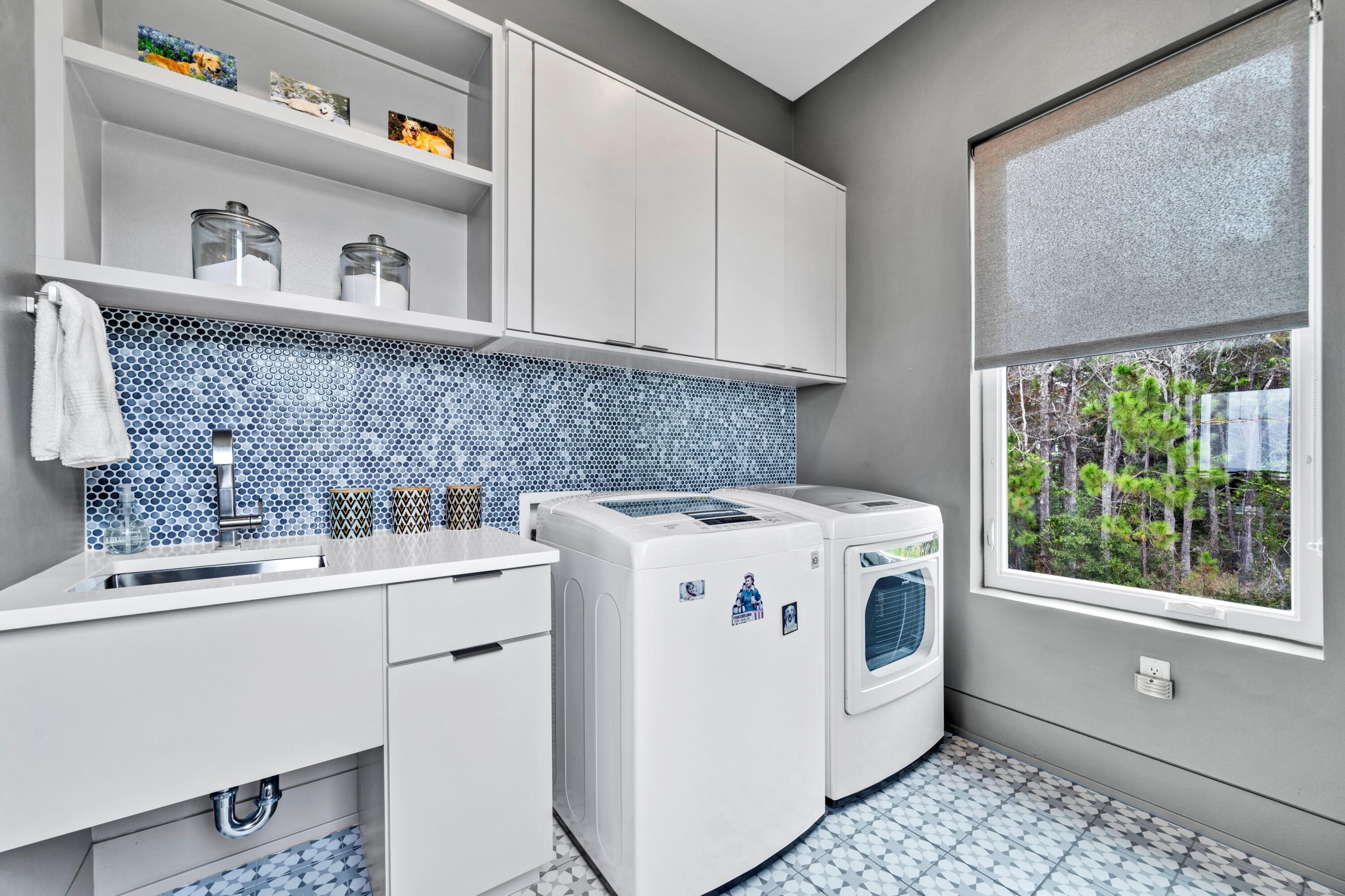 BAY HARBOUR - Residential