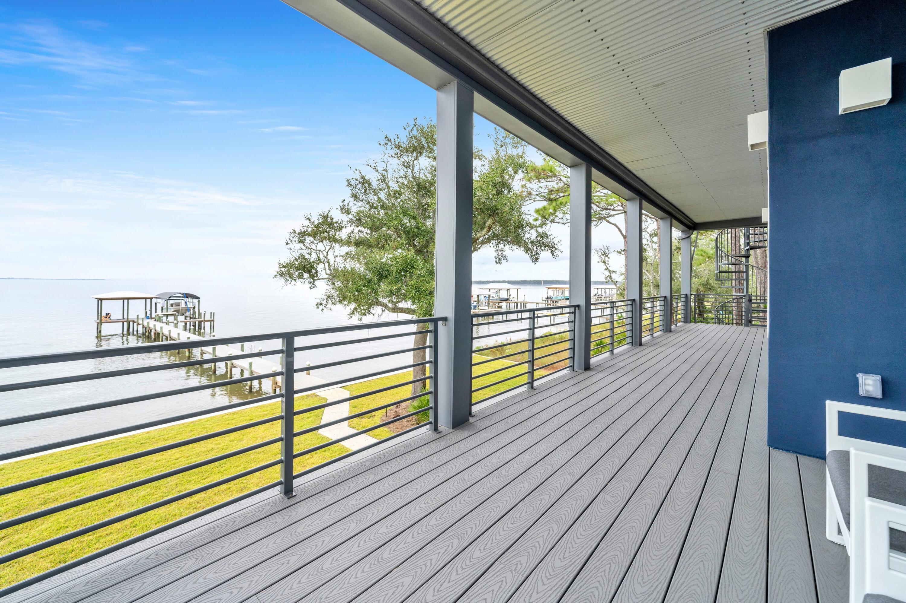 BAY HARBOUR - Residential