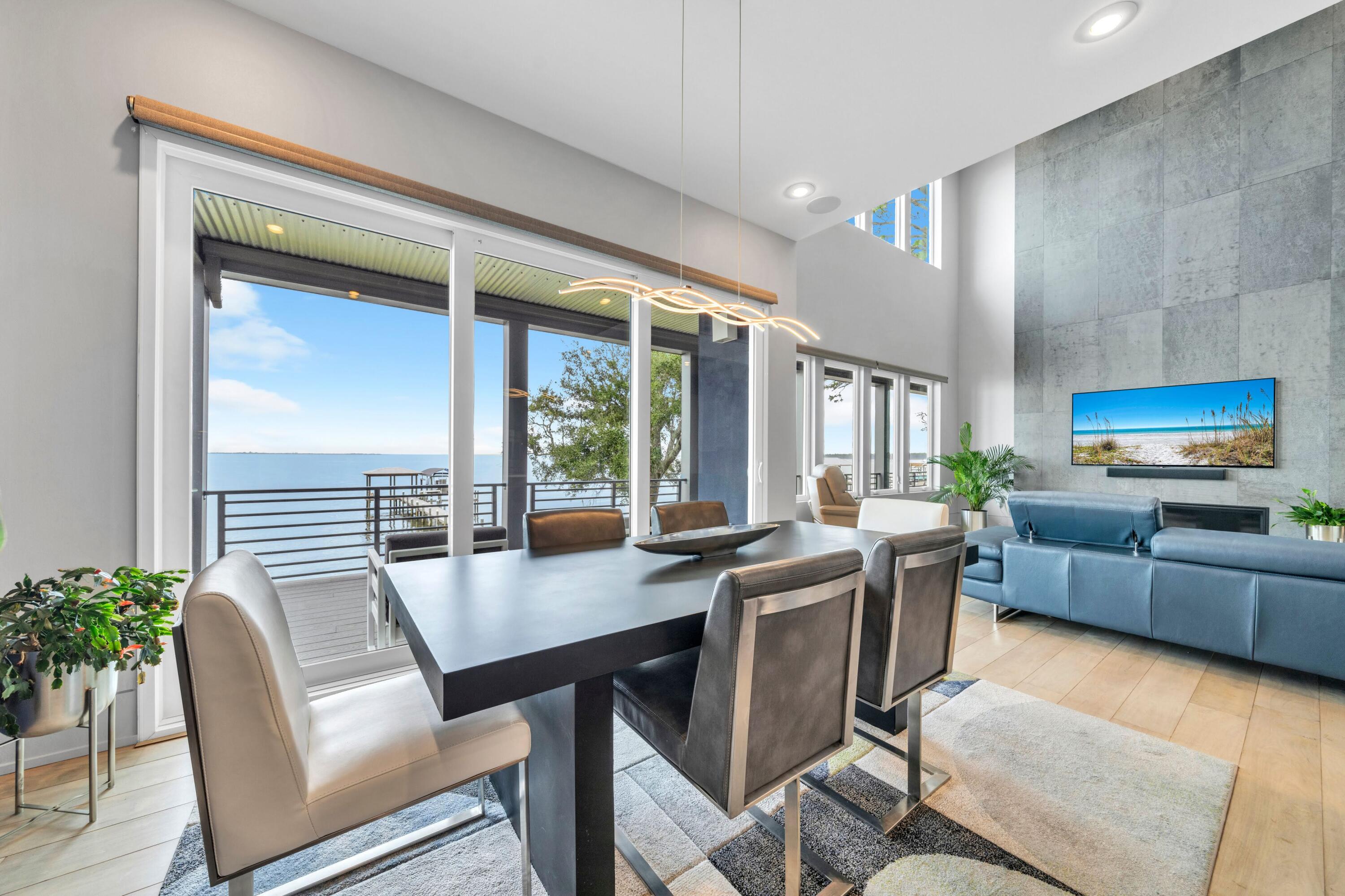 BAY HARBOUR - Residential