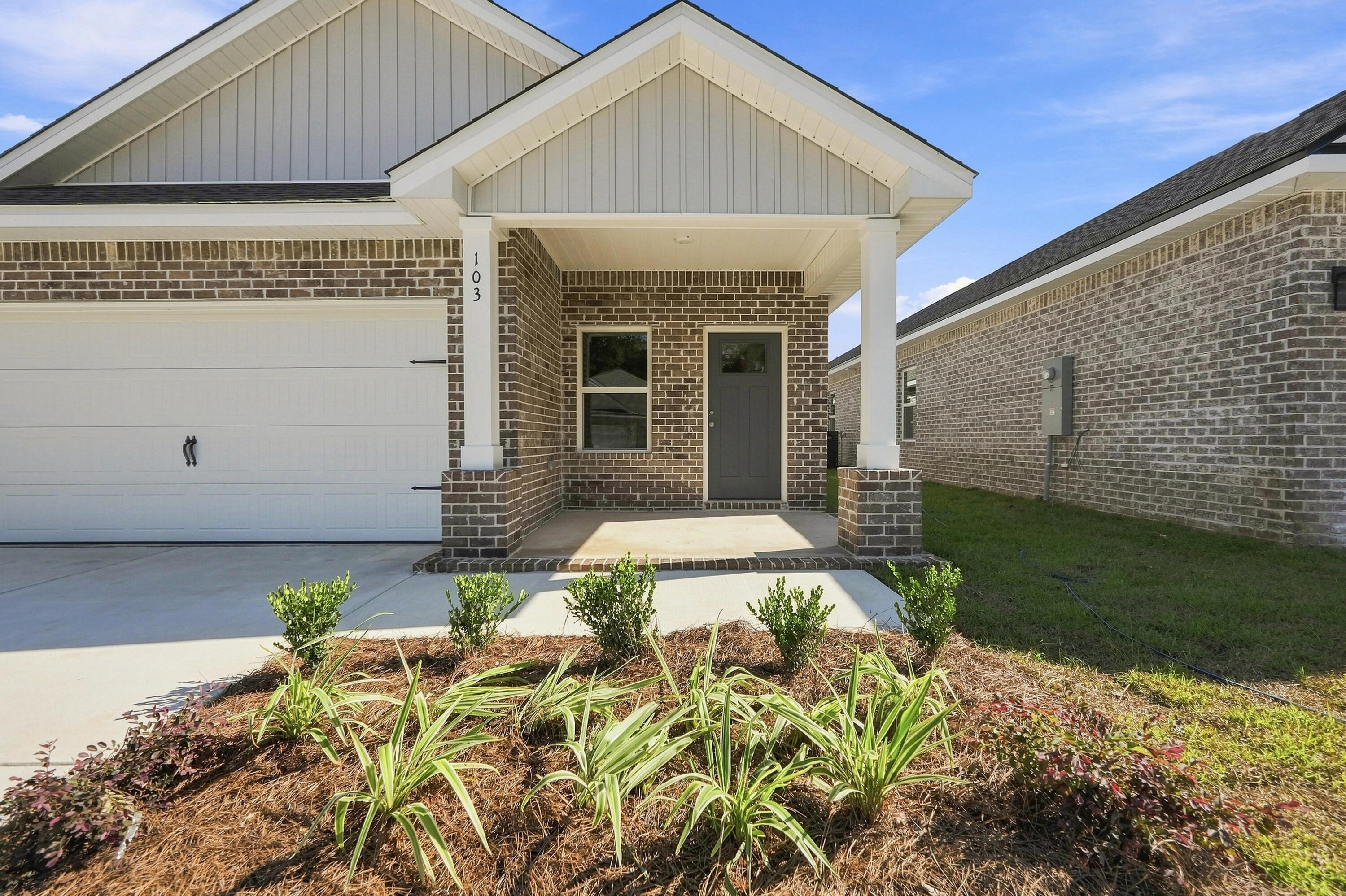 103 Horizon Way