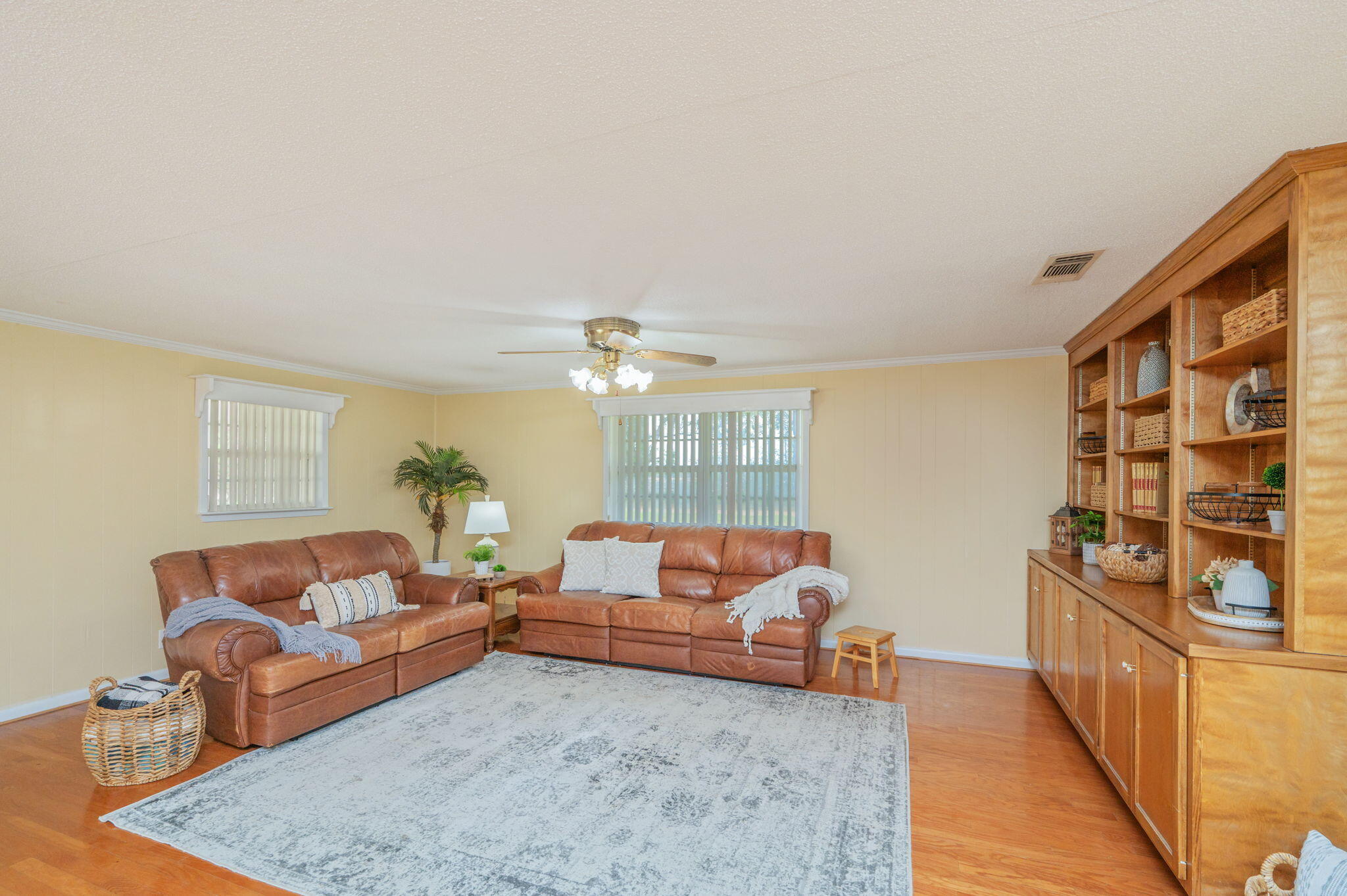 QUIET OAKS S/D - Residential