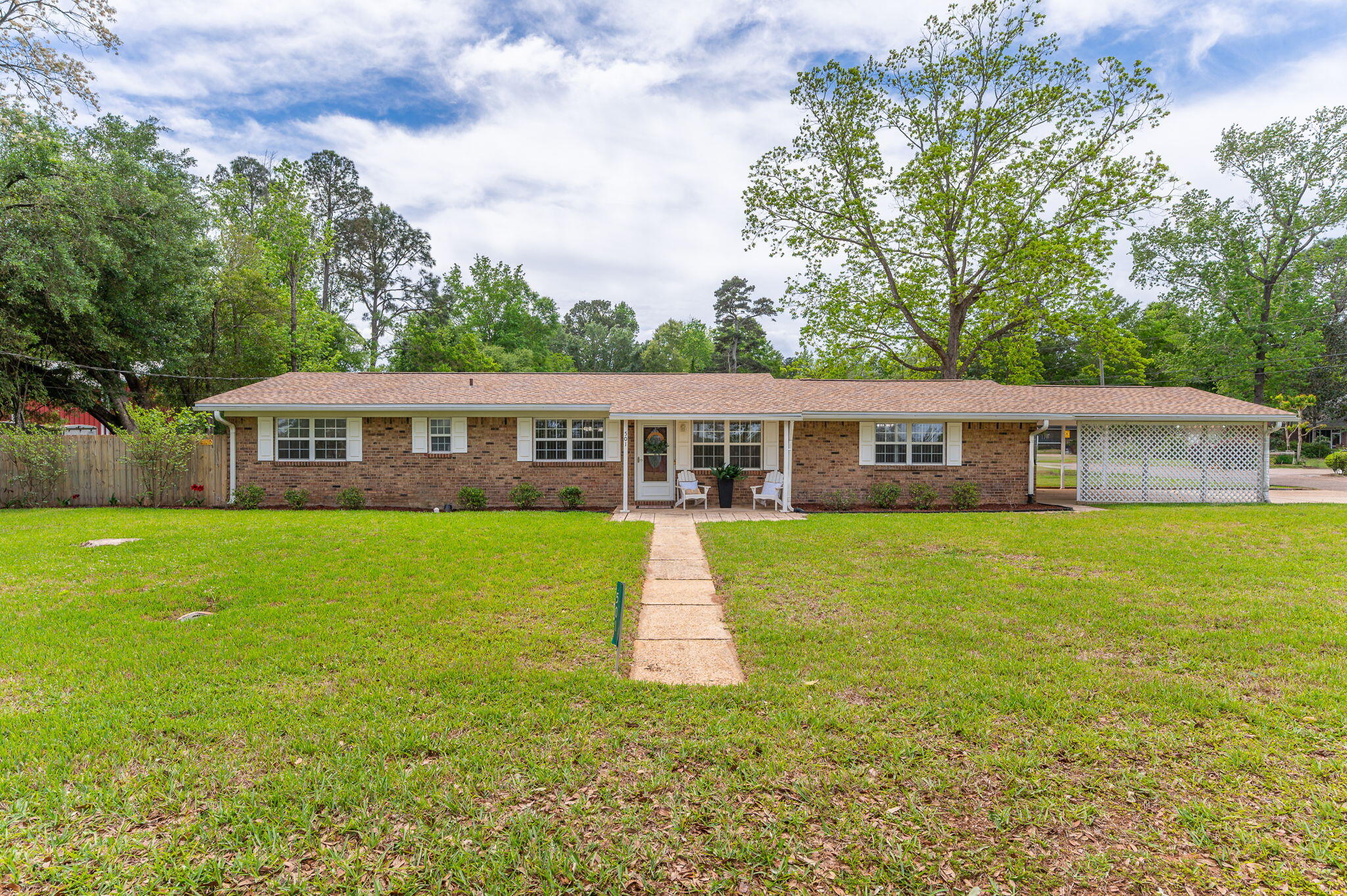 QUIET OAKS S/D - Residential