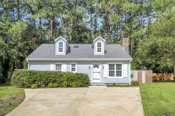 2625 WINDSOR LN N, FORT WALTON BEACH, FL 32547 - Image de5c0ab2bdb1e36c8cf742cfbdd4d31a/4254577805