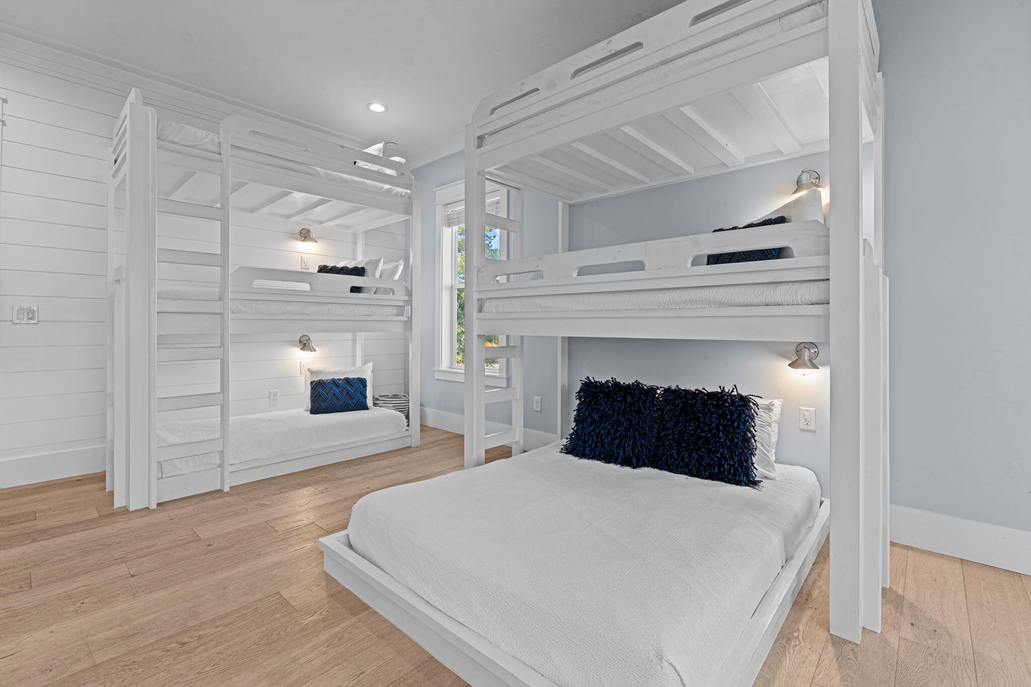 GULFVIEW HEIGHTS - Residential