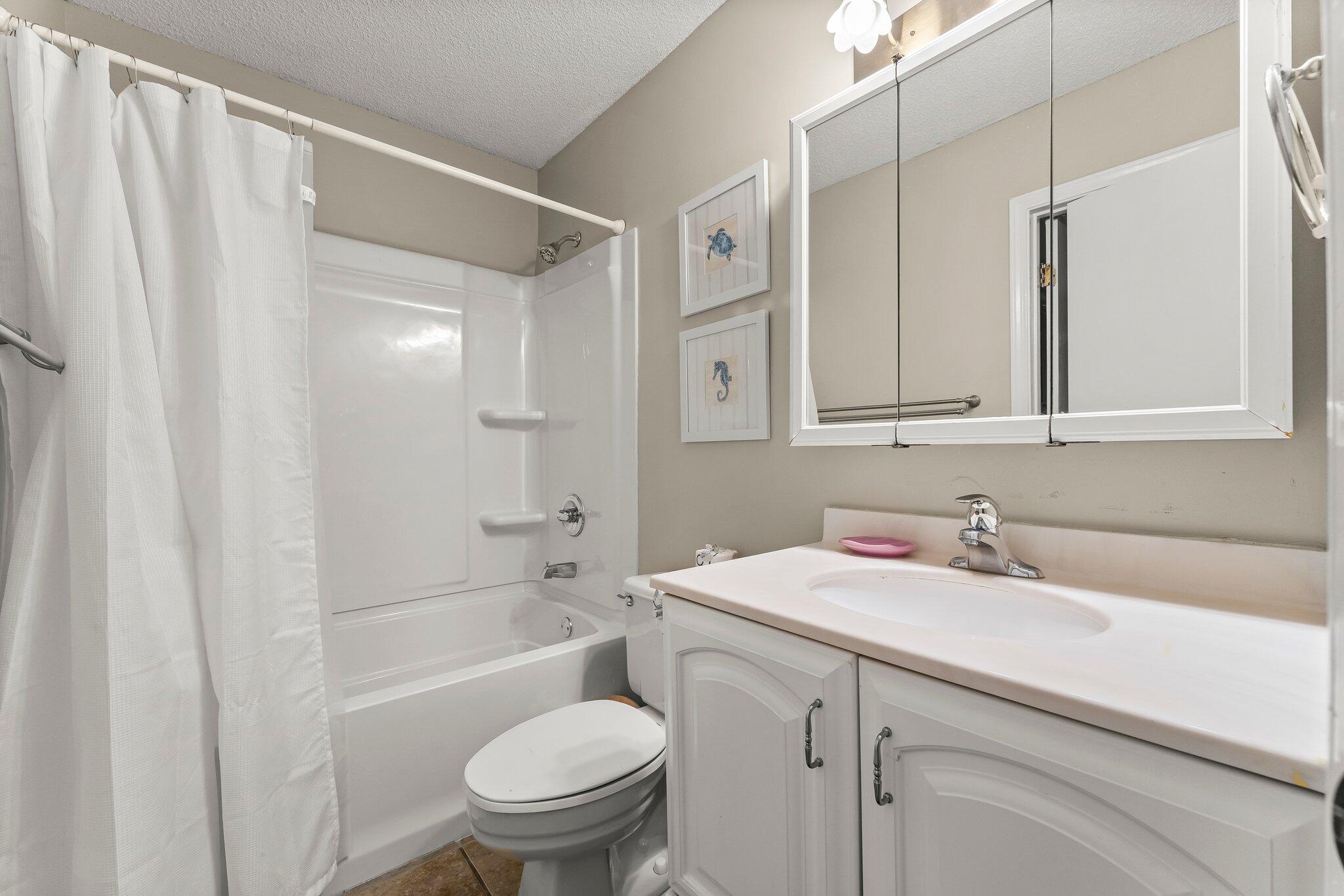 SEASCAPE CONDO PH 6B PH 1 - Residential