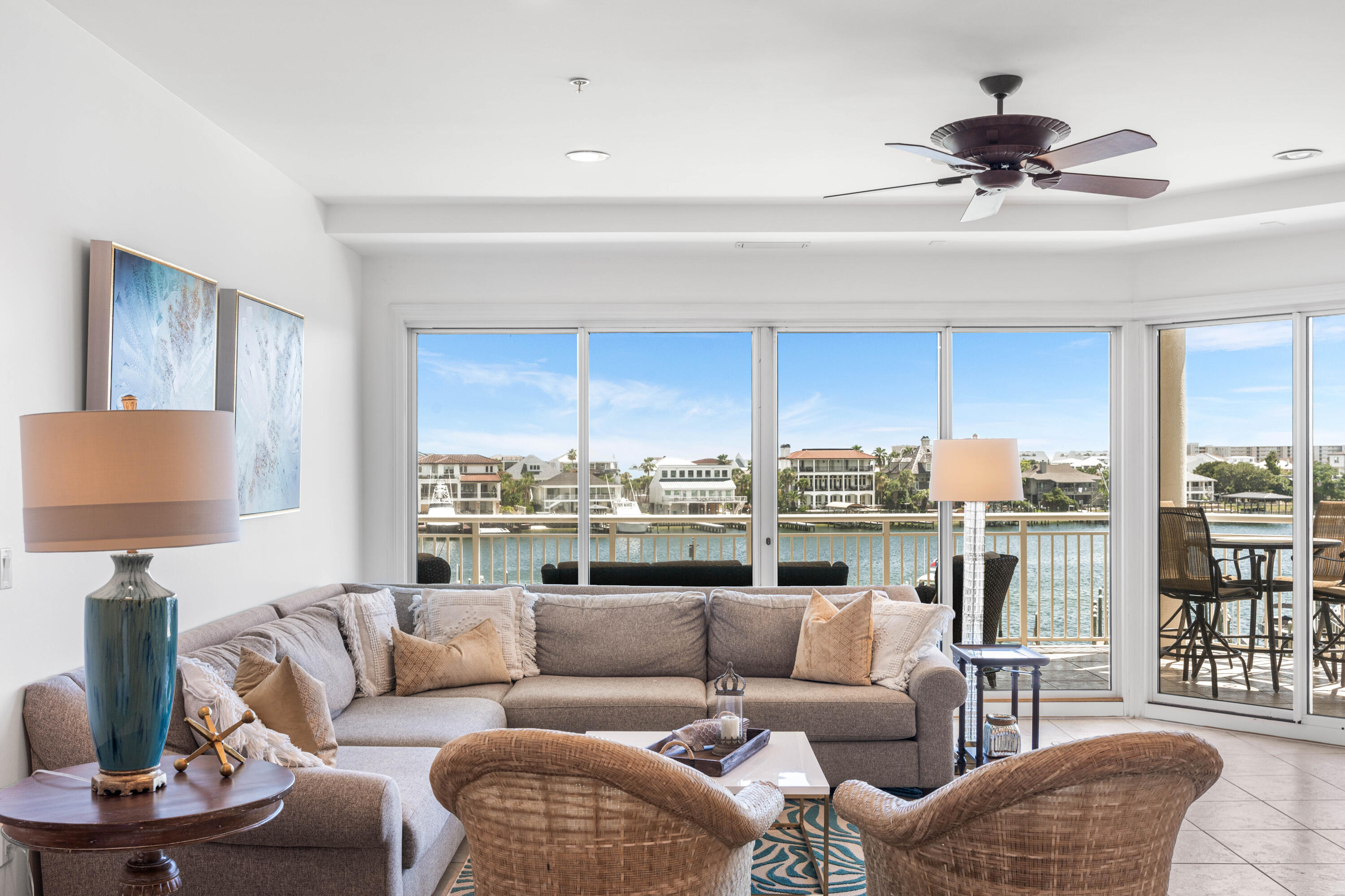GRAND HARBOR - Residential