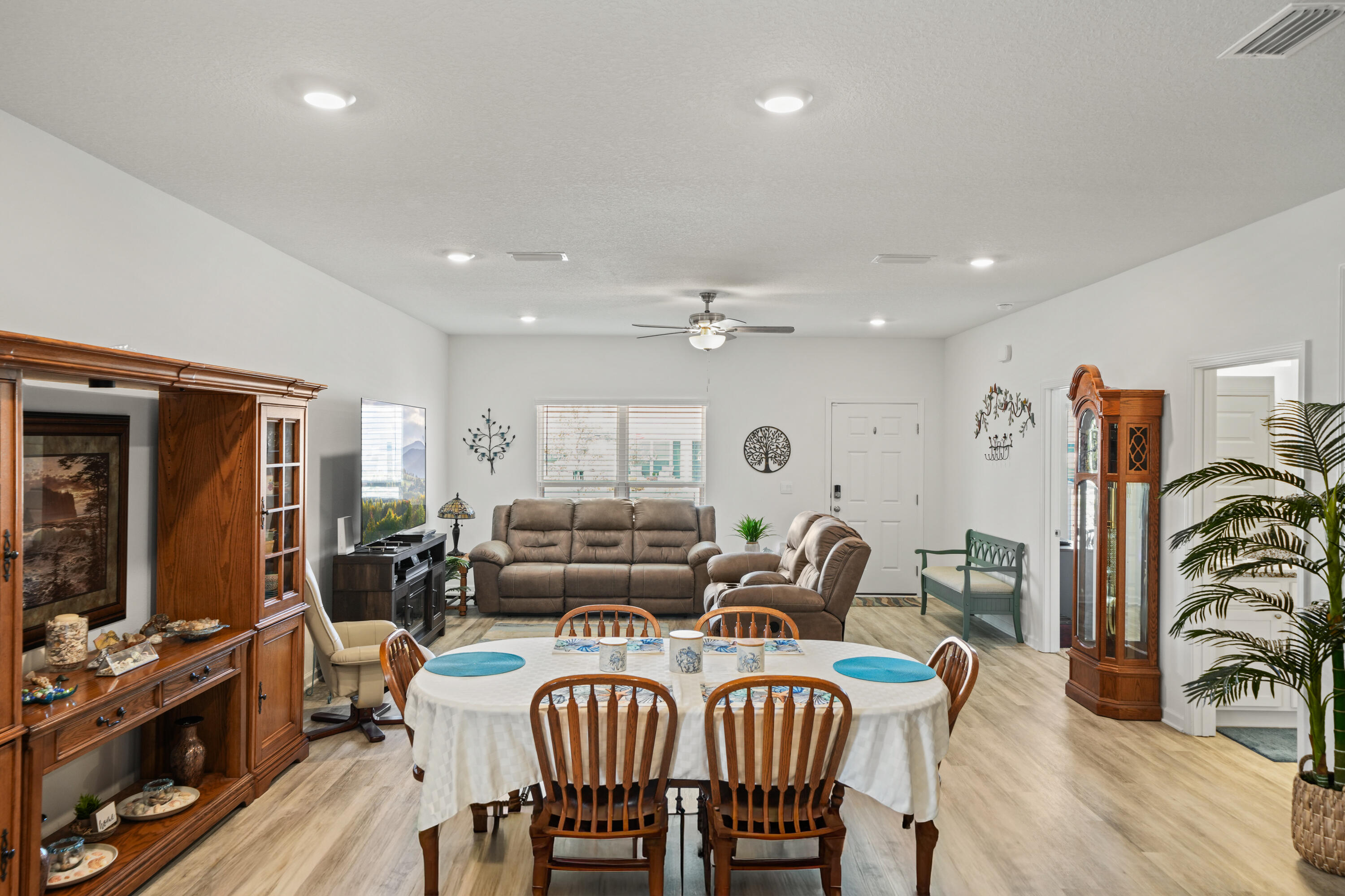 Owl's Head East - Residential