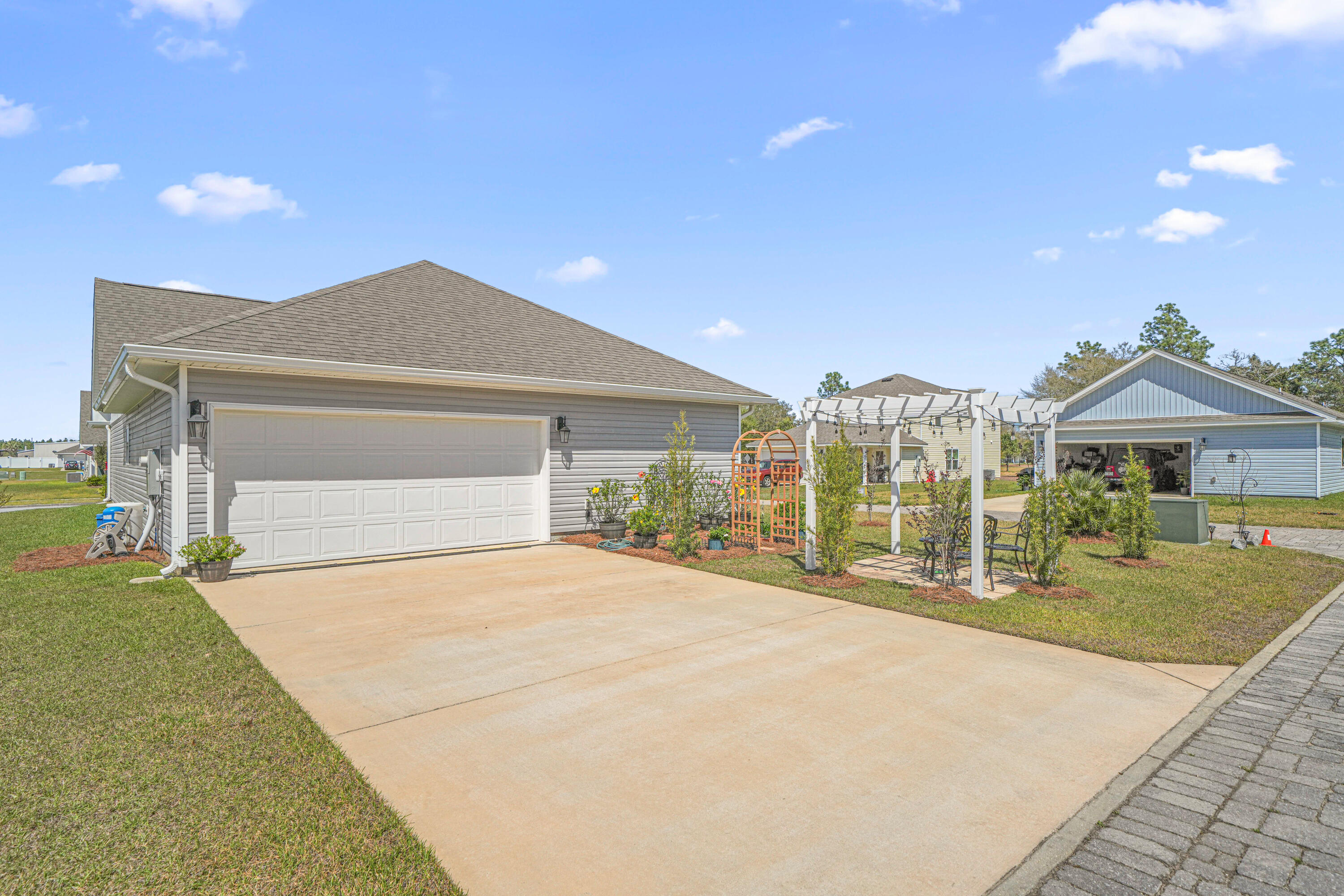 Owl's Head East - Residential