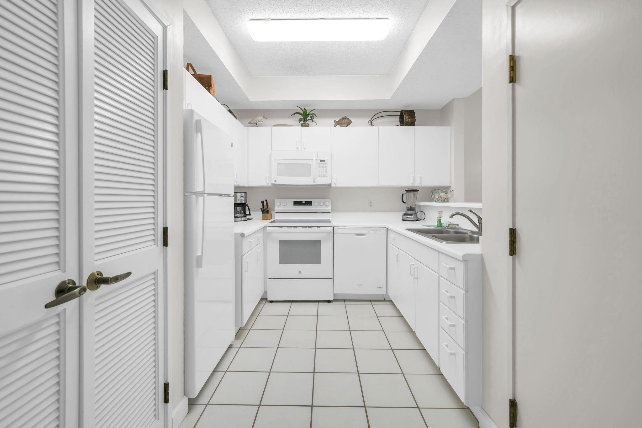 SUMMIT AT TOPS'L (THE) - Residential