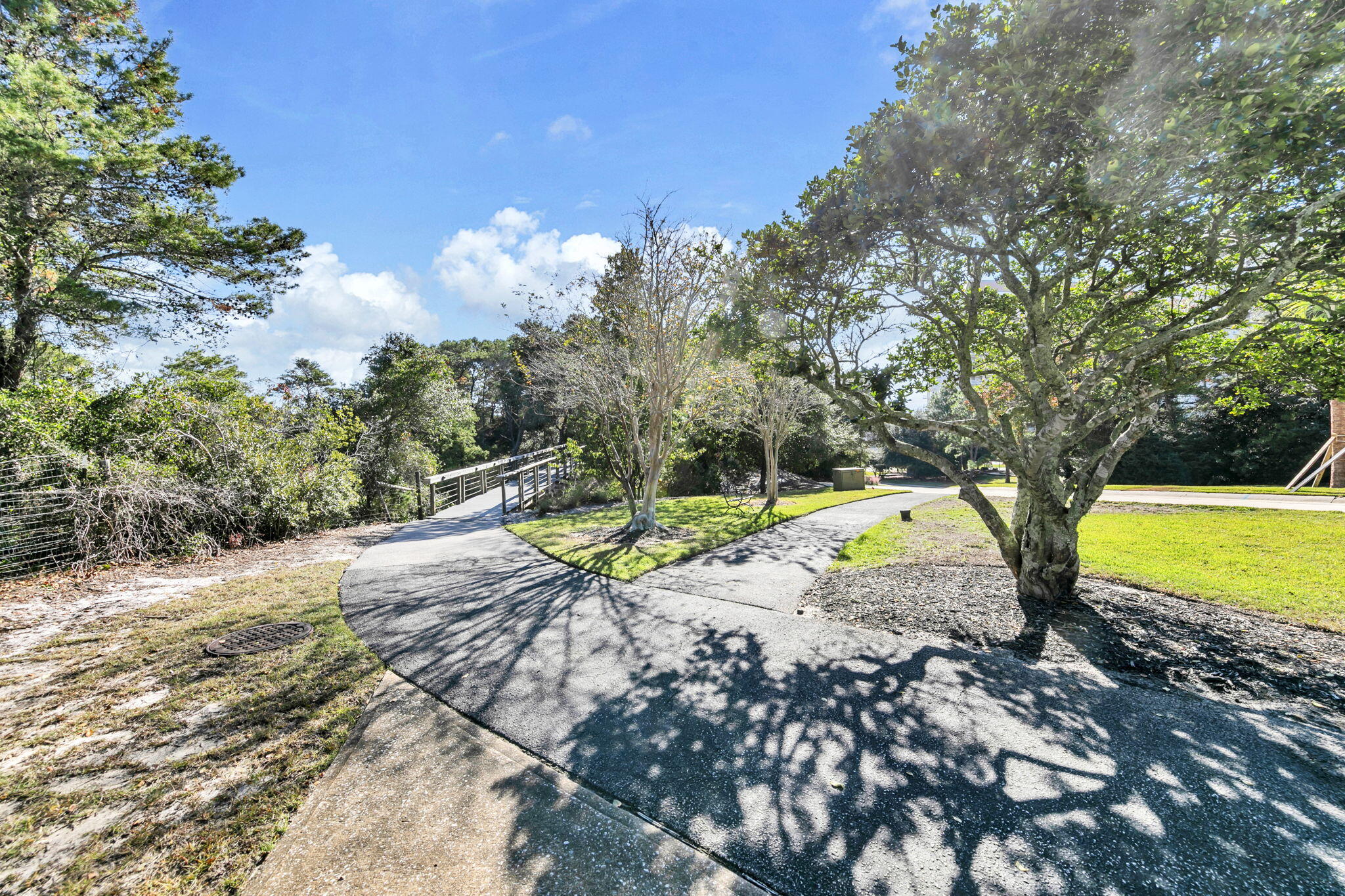 SUMMIT AT TOPS'L (THE) - Residential