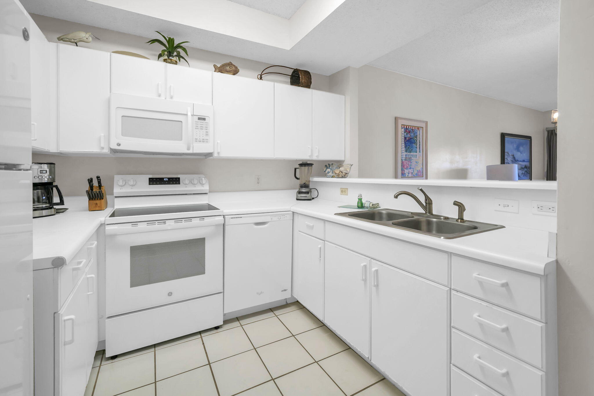 SUMMIT AT TOPS'L (THE) - Residential