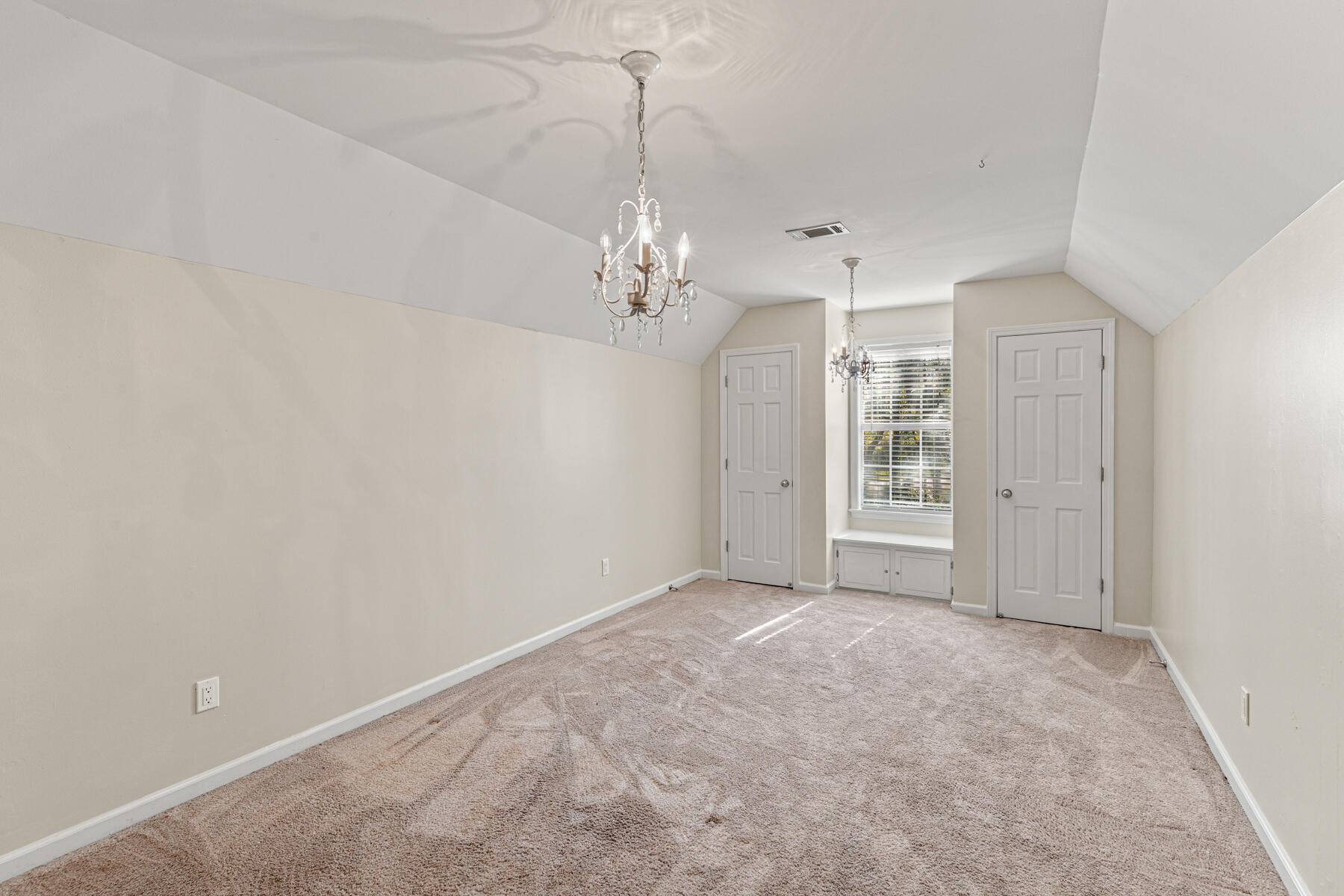 ROCKY BAYOU ESTATES 02 - Residential