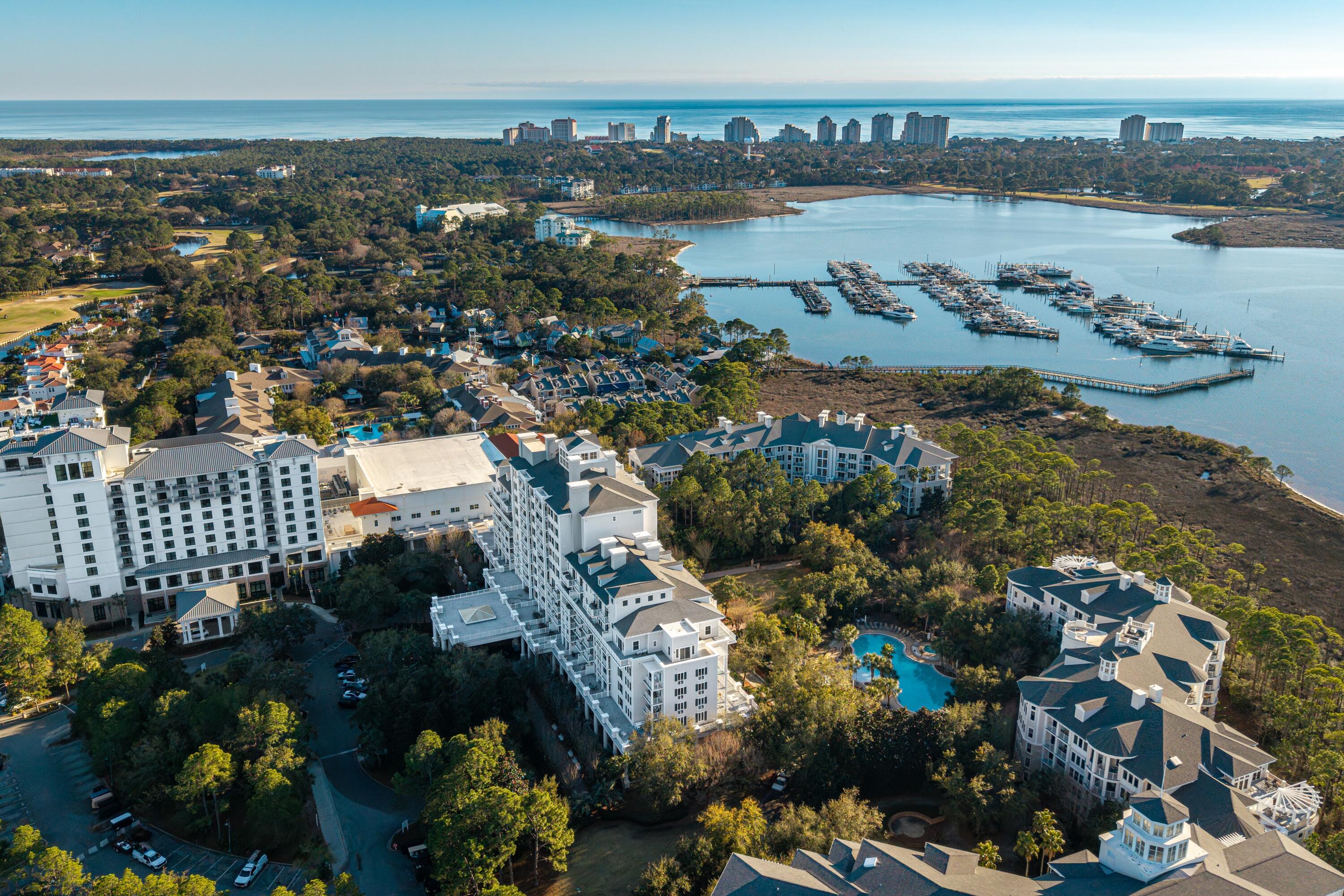 GRAND SANDESTIN - Residential