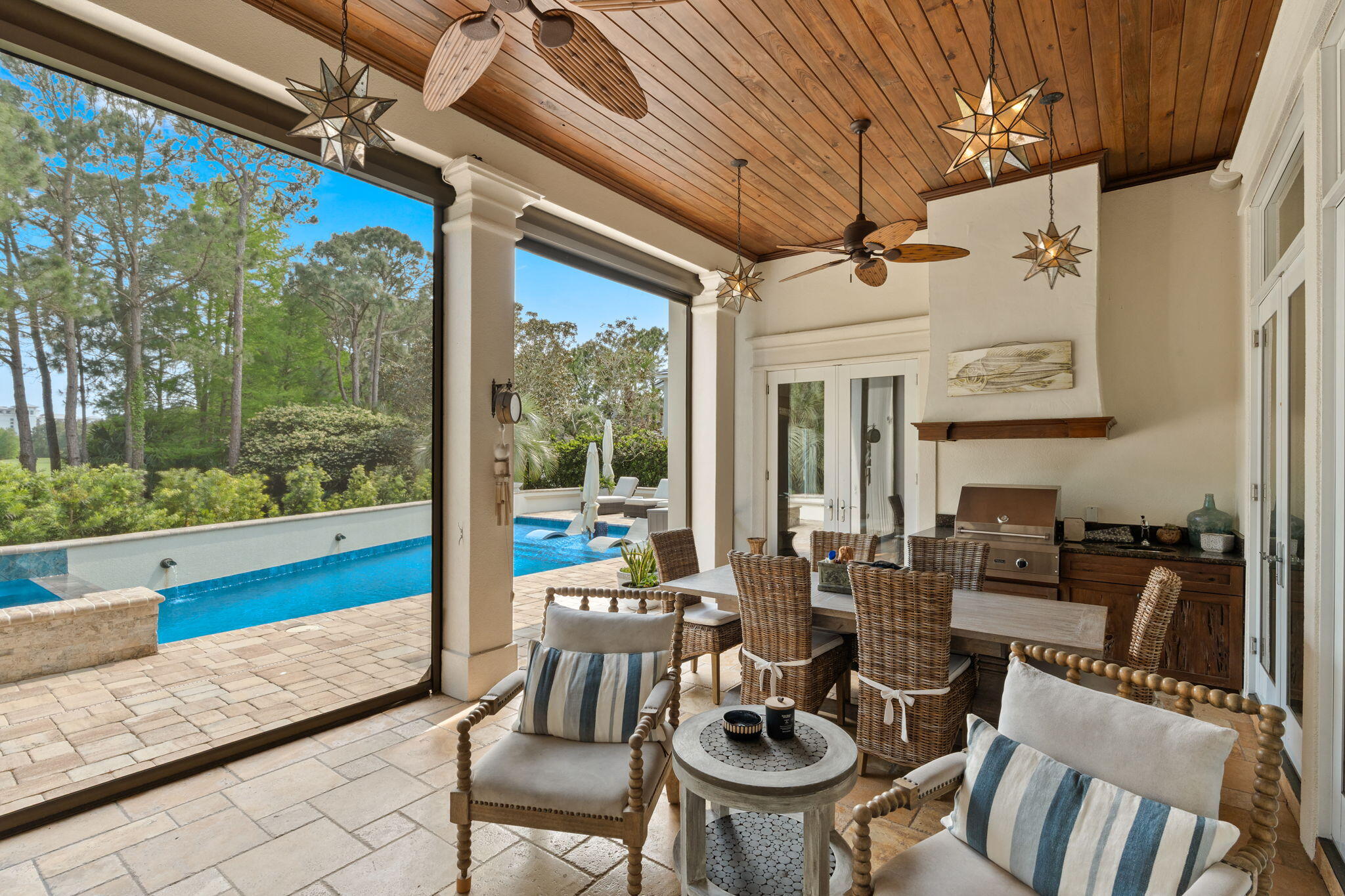 BURNT PINE - Residential