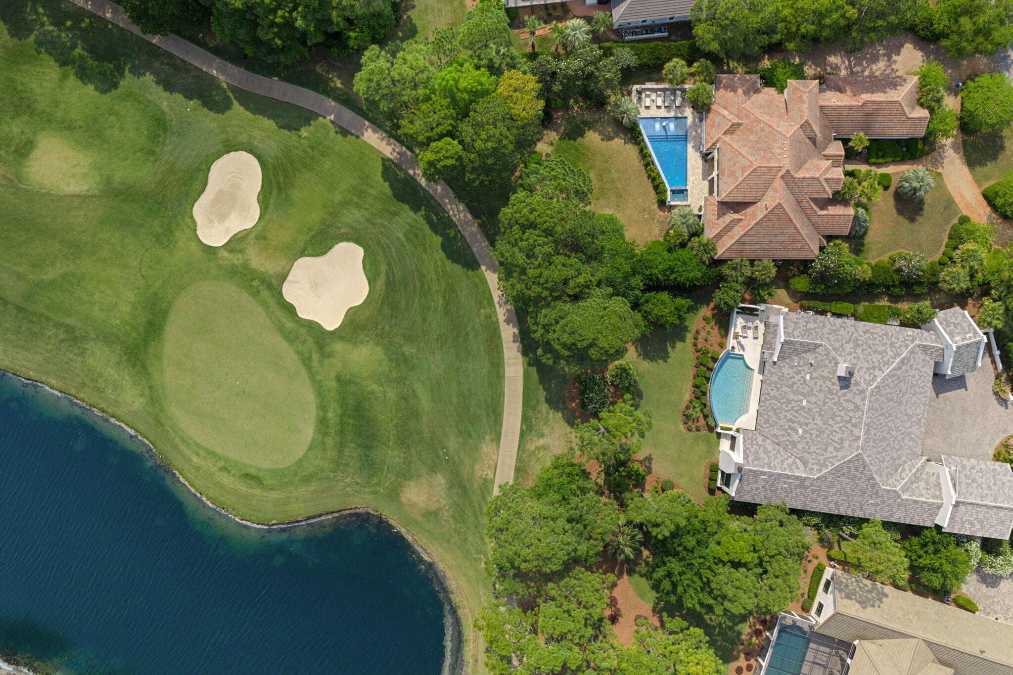 BURNT PINE - Residential