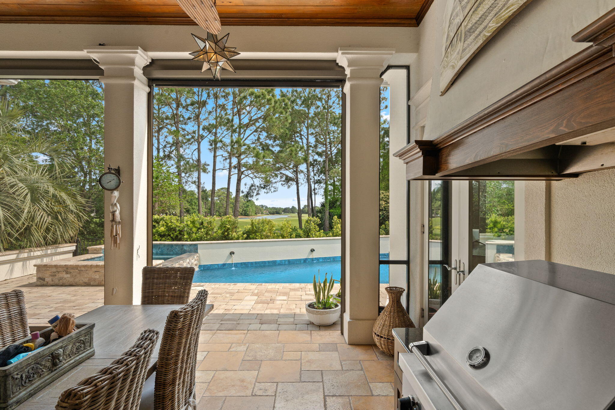 BURNT PINE - Residential