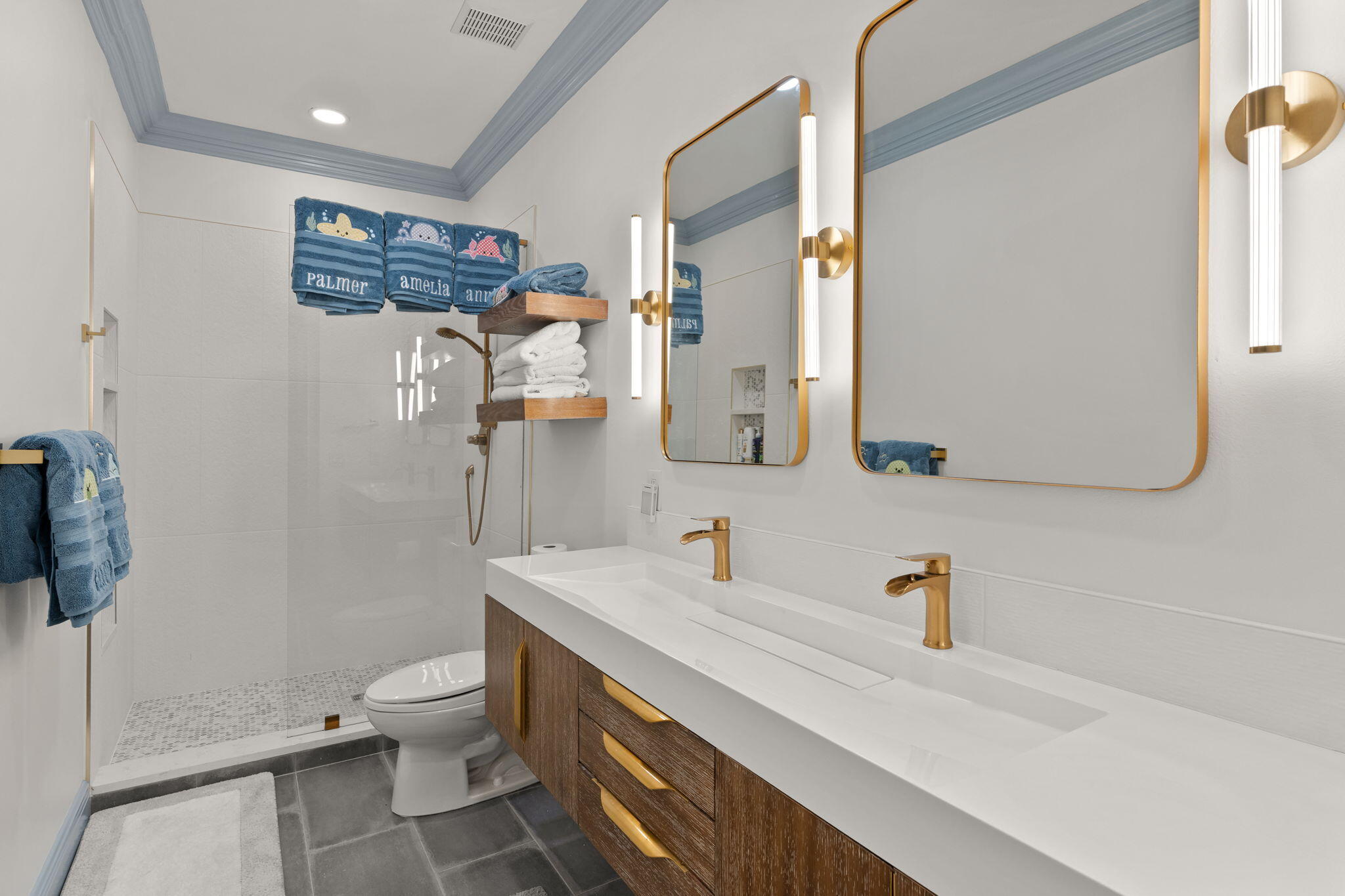 BURNT PINE - Residential