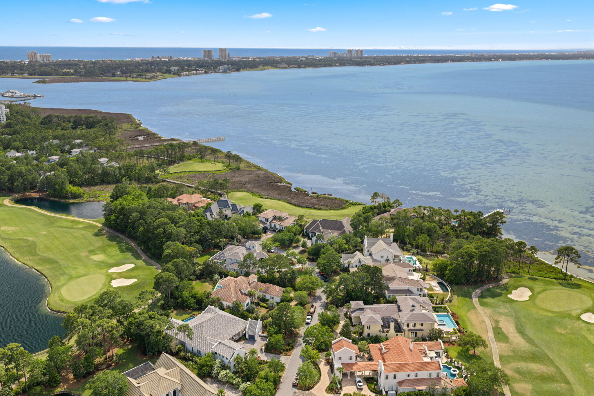 BURNT PINE - Residential