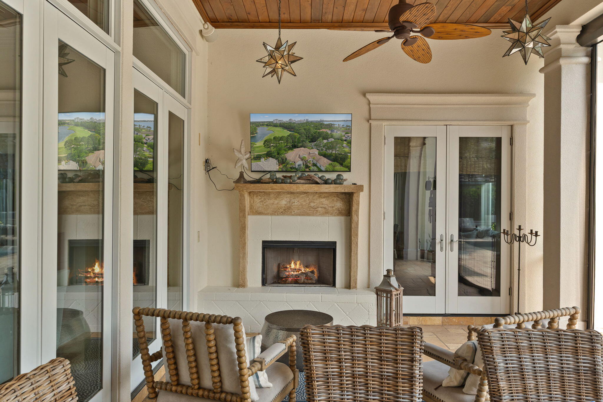 BURNT PINE - Residential