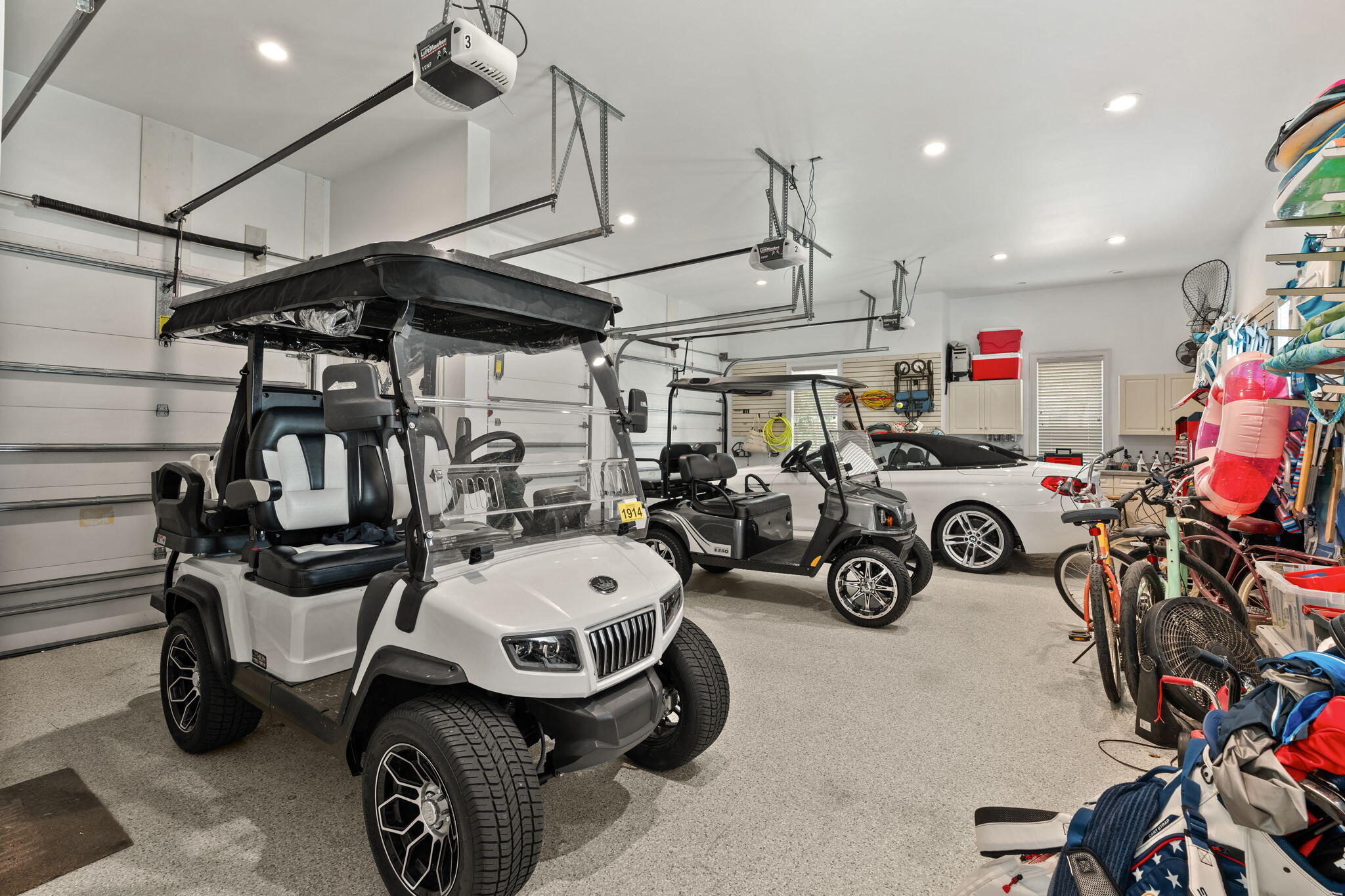 BURNT PINE - Residential