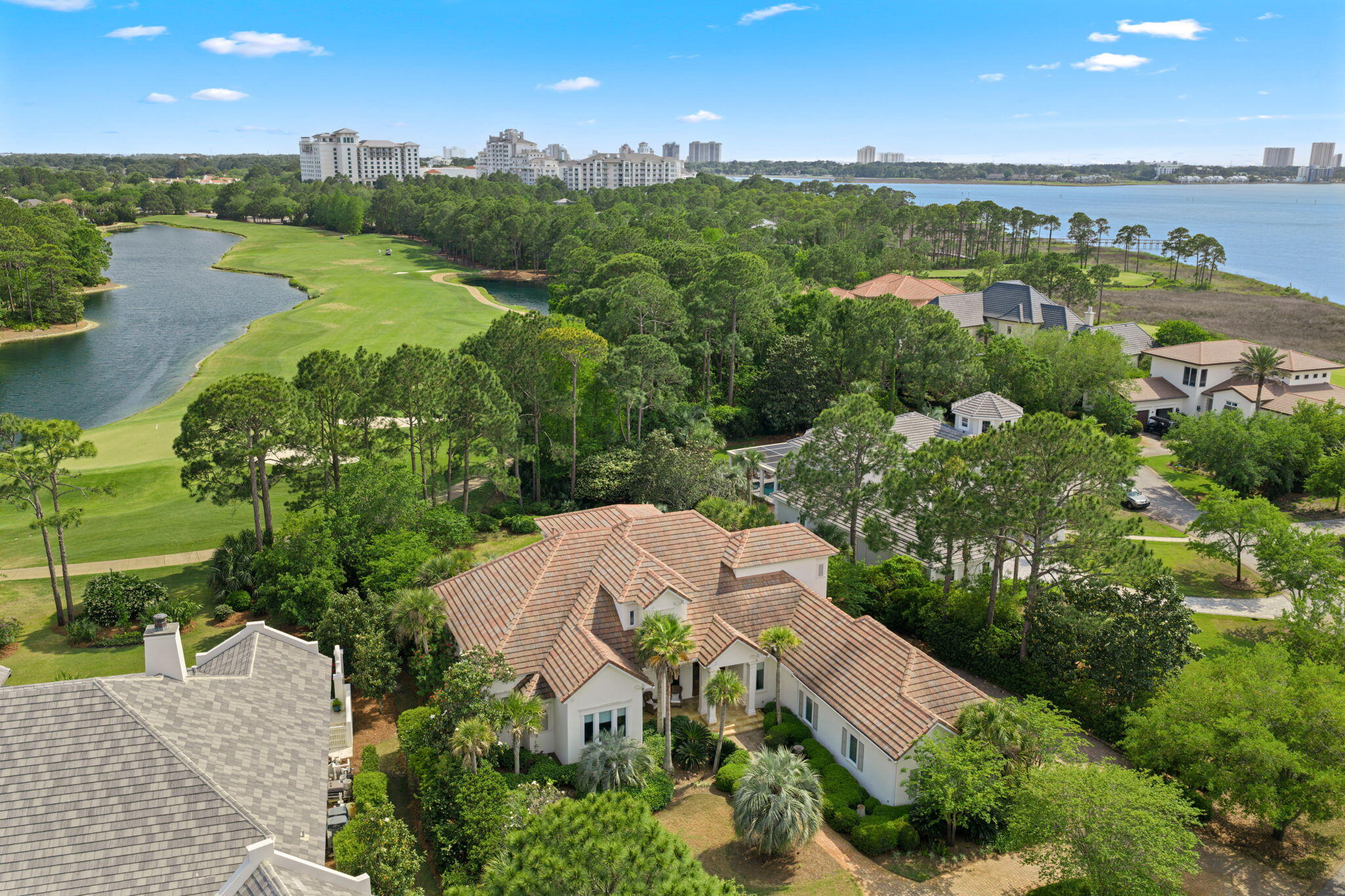 BURNT PINE - Residential