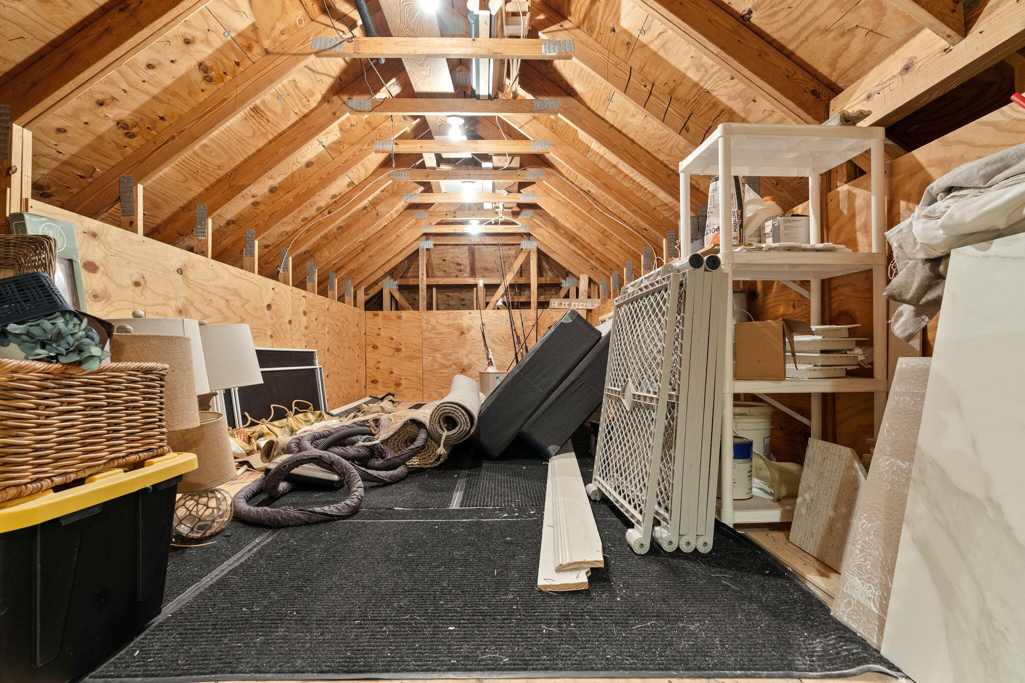 BURNT PINE - Residential