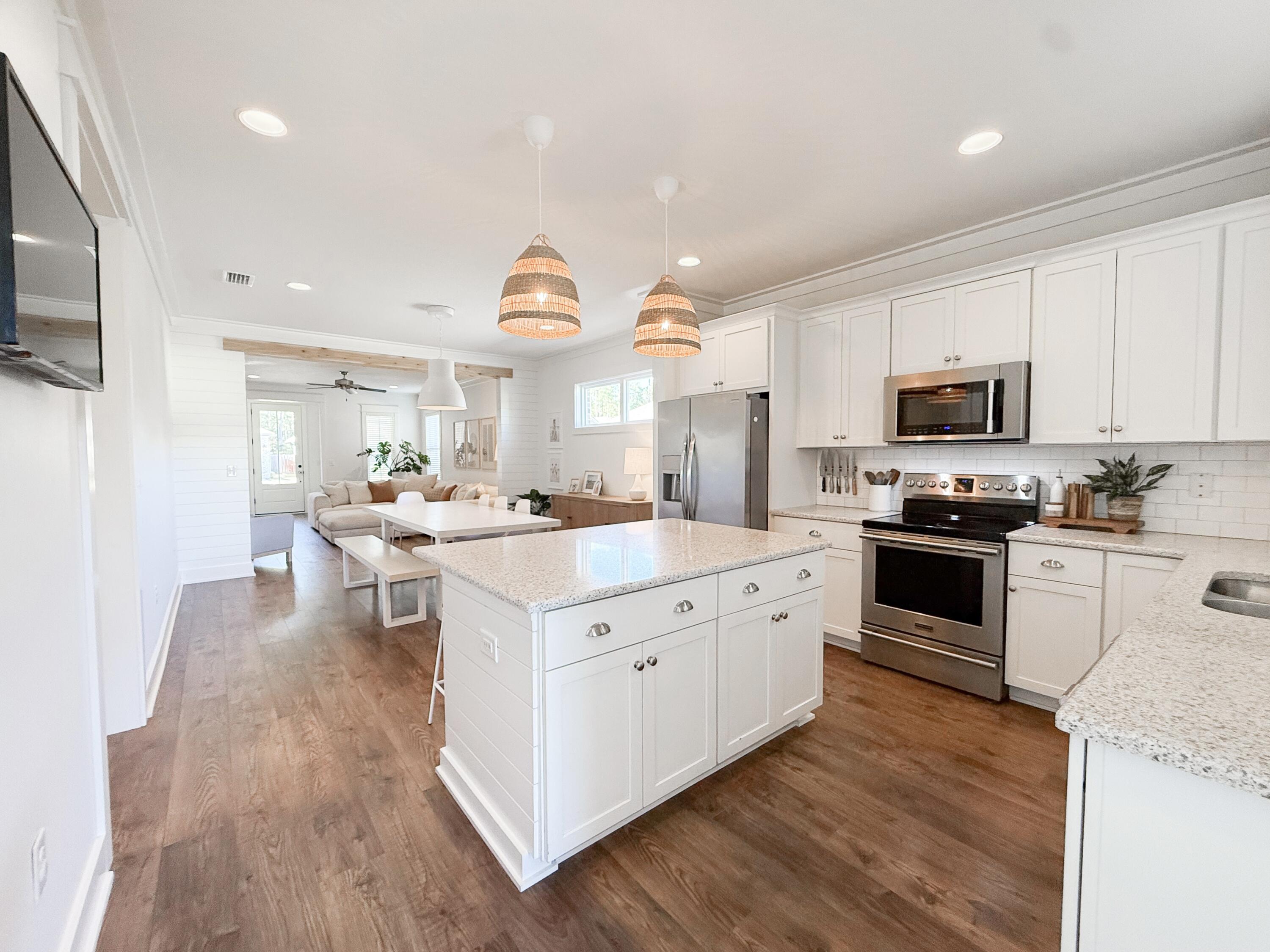 MARINA VILLAGE - Residential