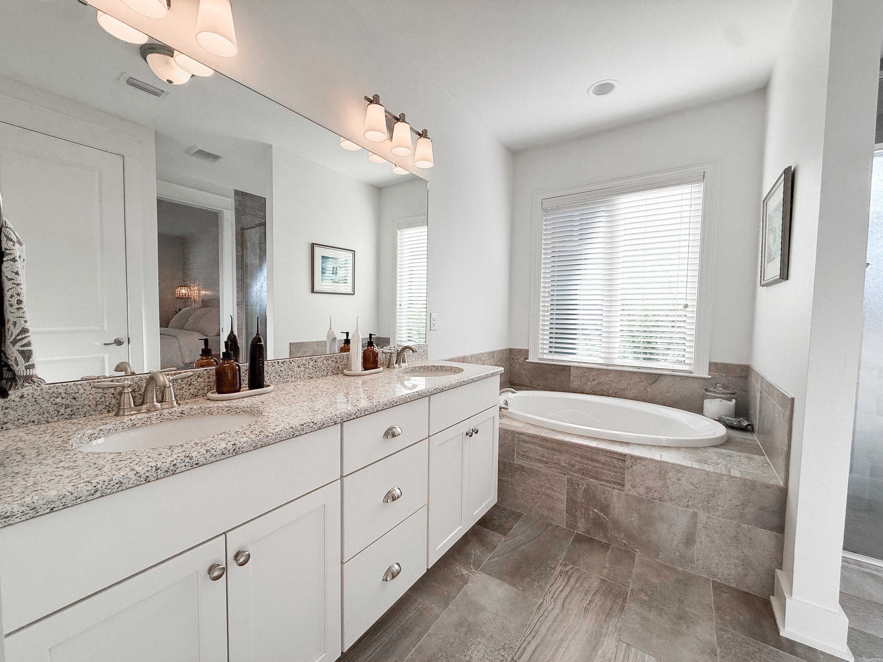 MARINA VILLAGE - Residential