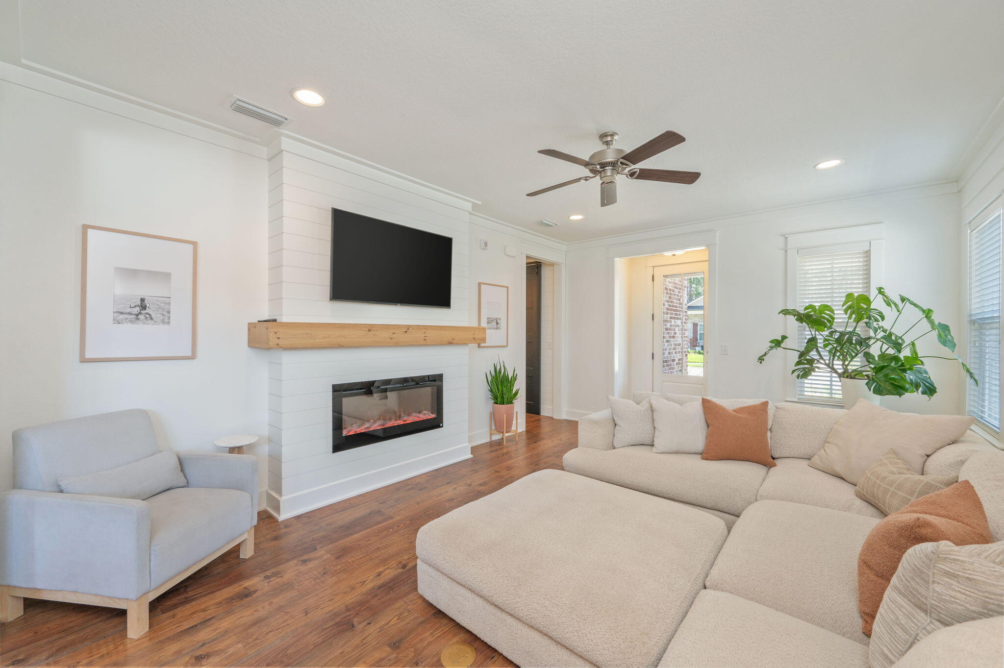 MARINA VILLAGE - Residential