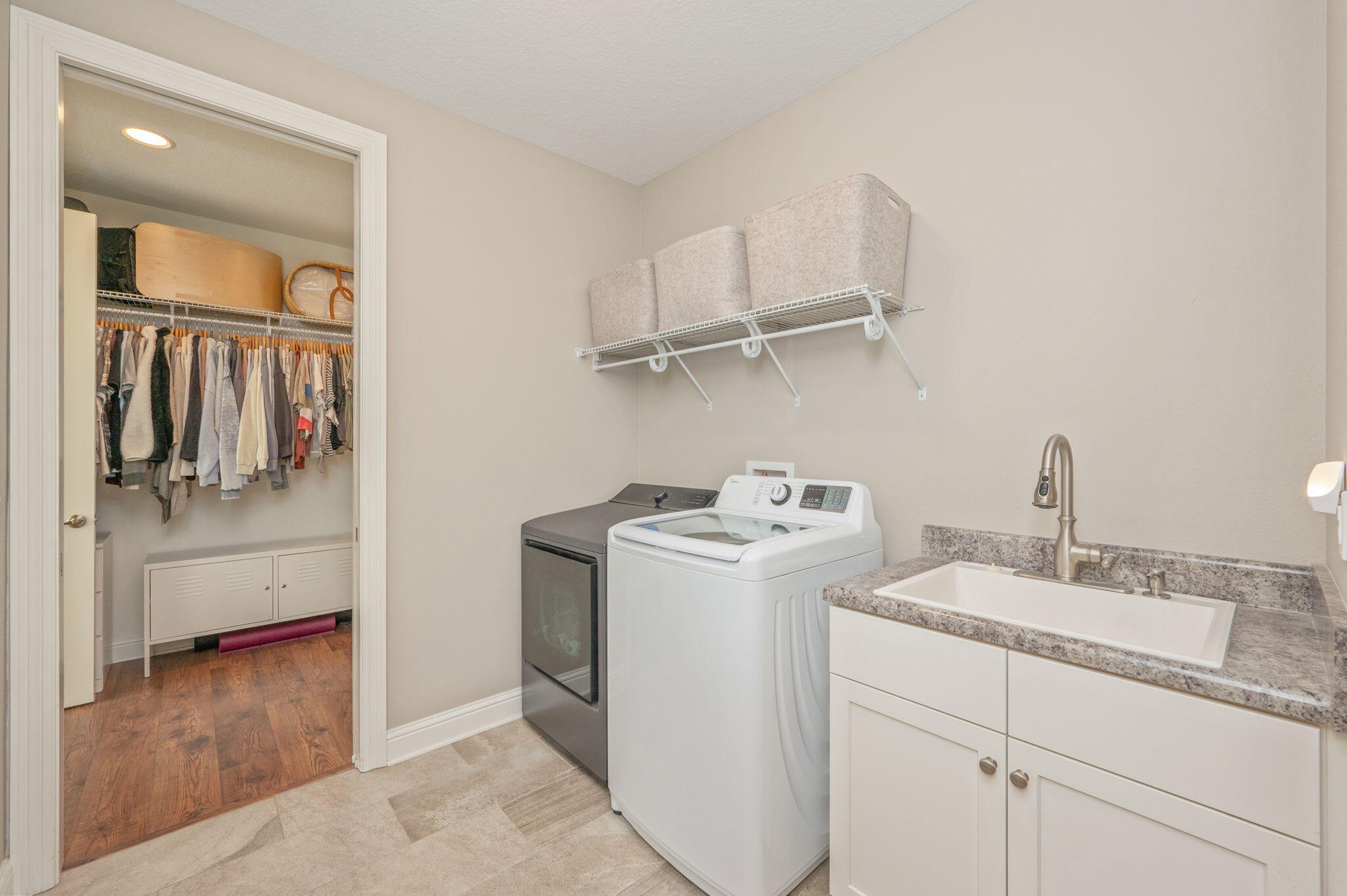 MARINA VILLAGE - Residential