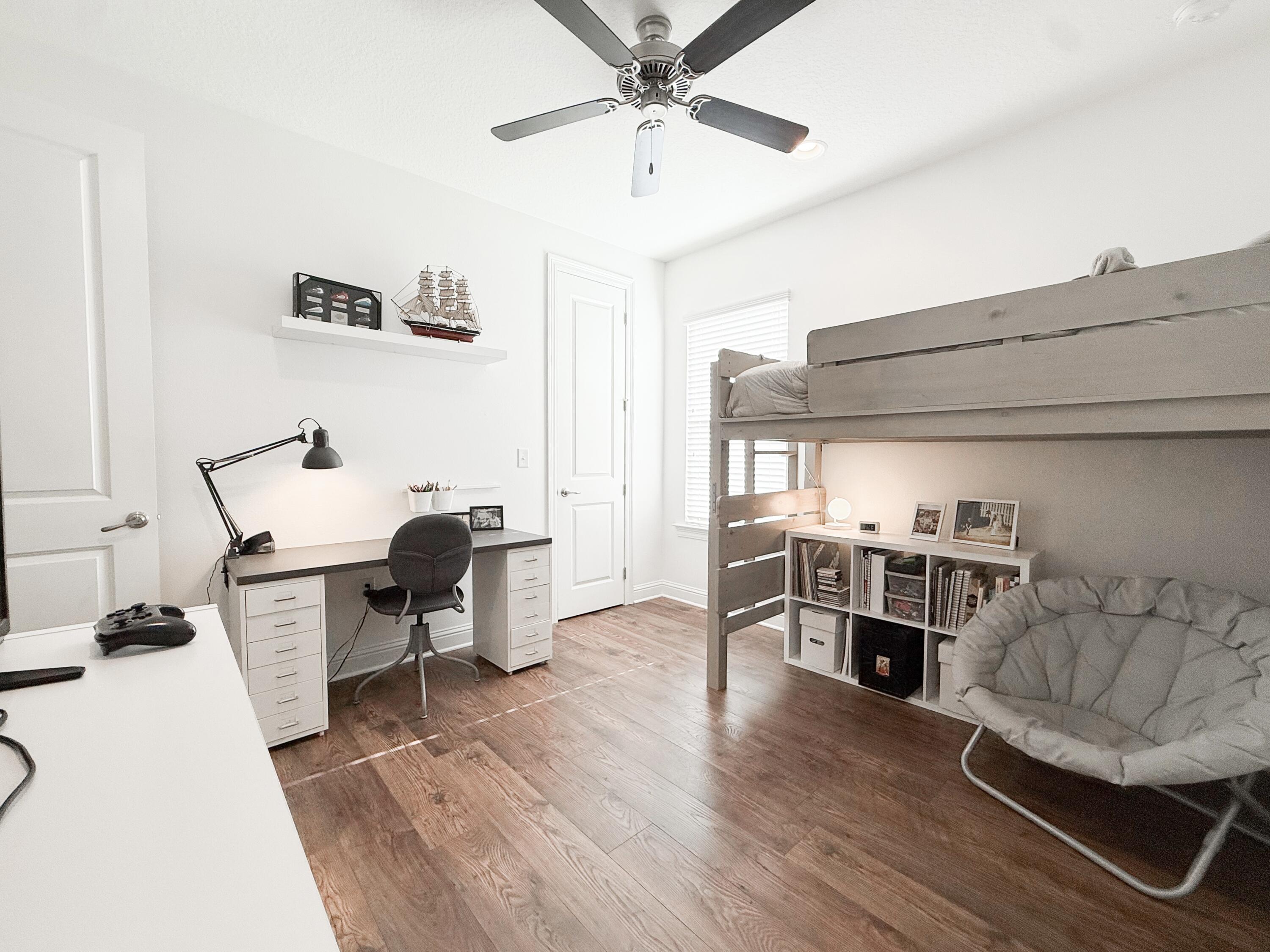 MARINA VILLAGE - Residential