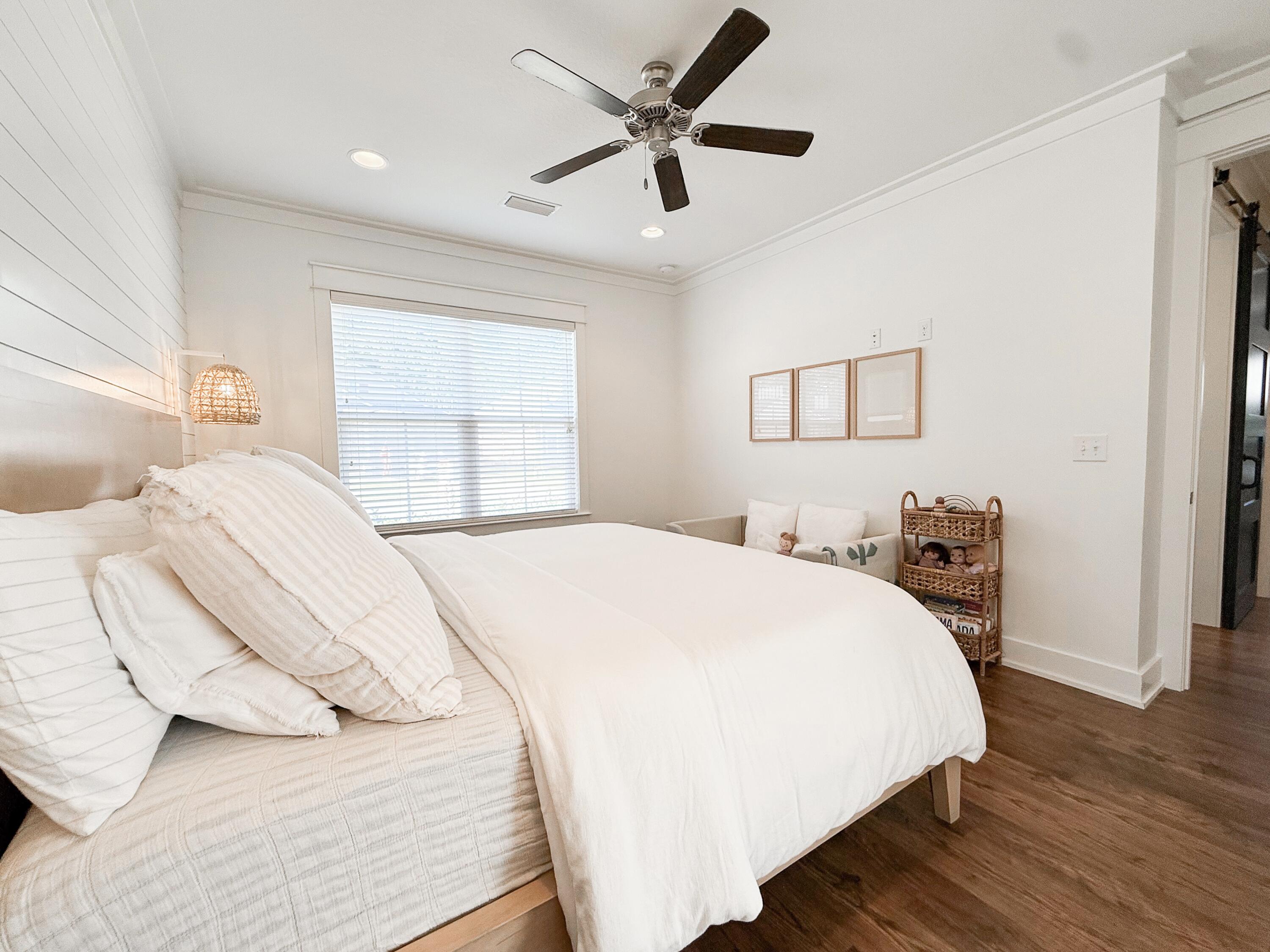 MARINA VILLAGE - Residential