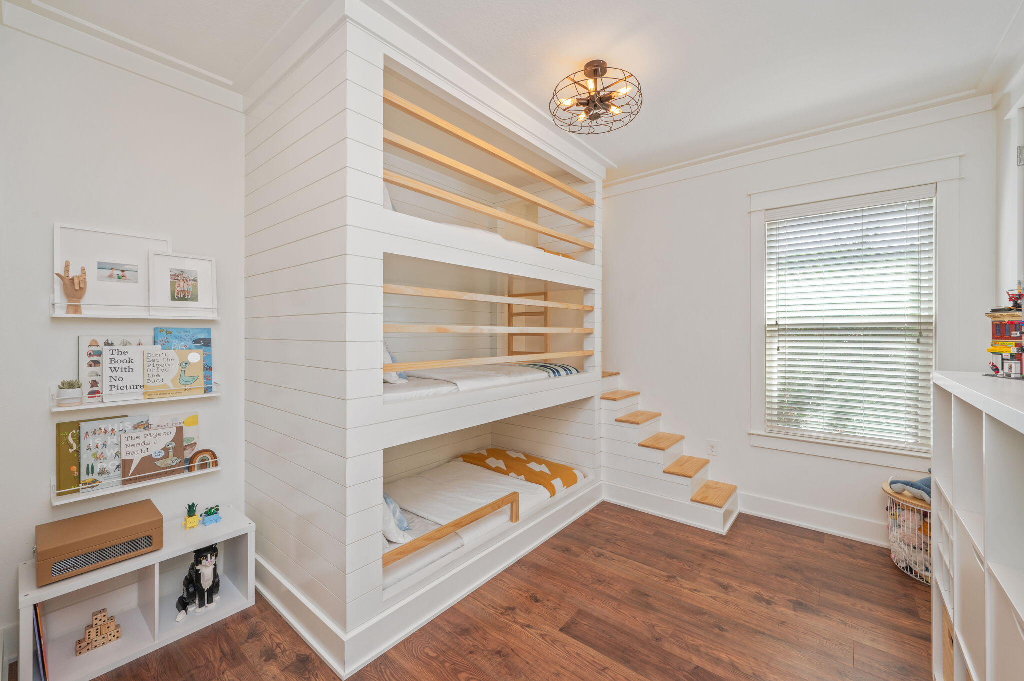 MARINA VILLAGE - Residential