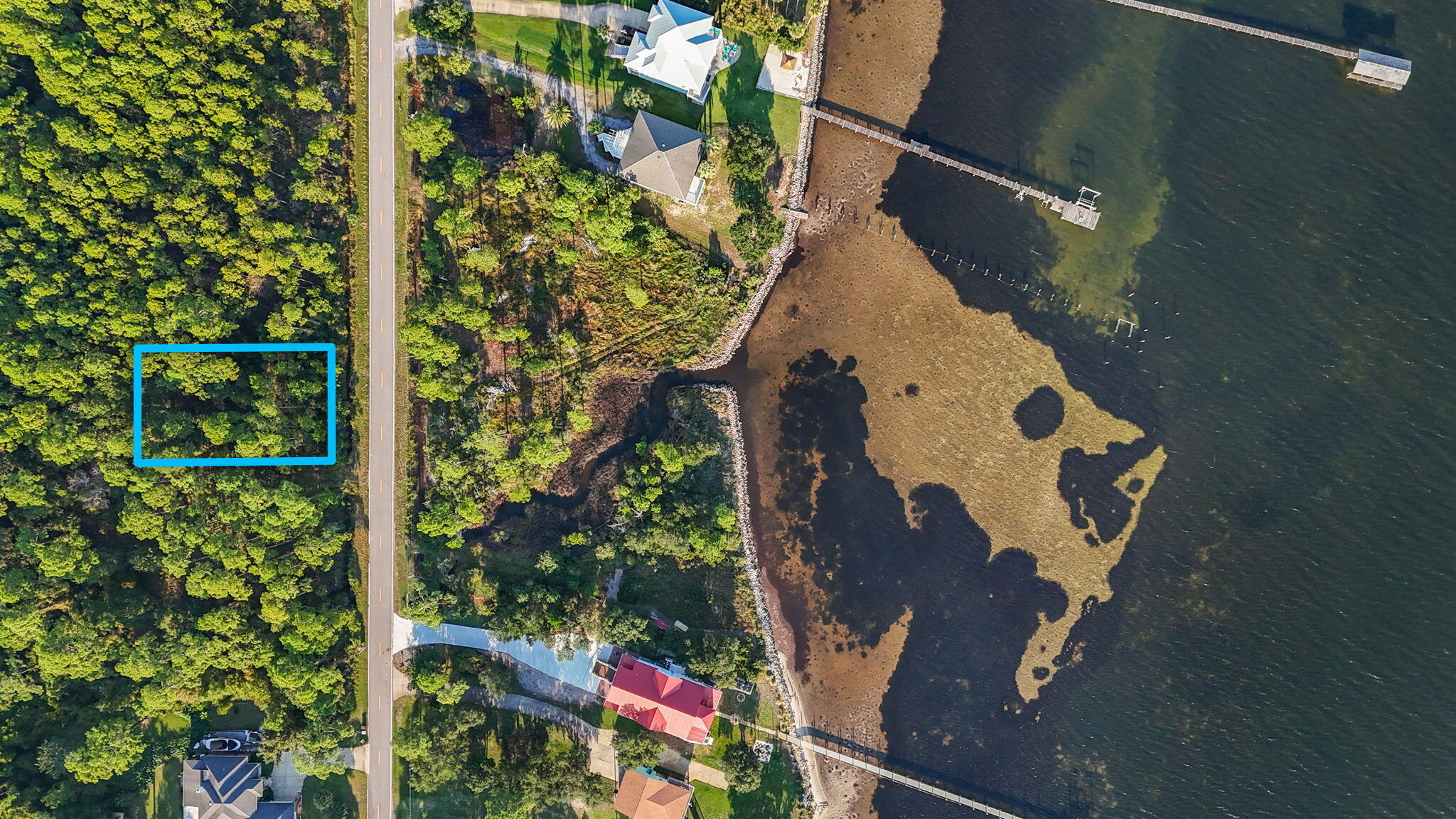 WOODLAWN SHORES 1ST ADDN - Land