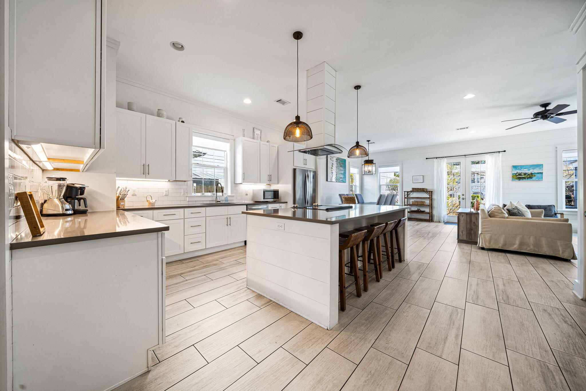 FRANGISTA BEACH 3RD ADDN - Residential