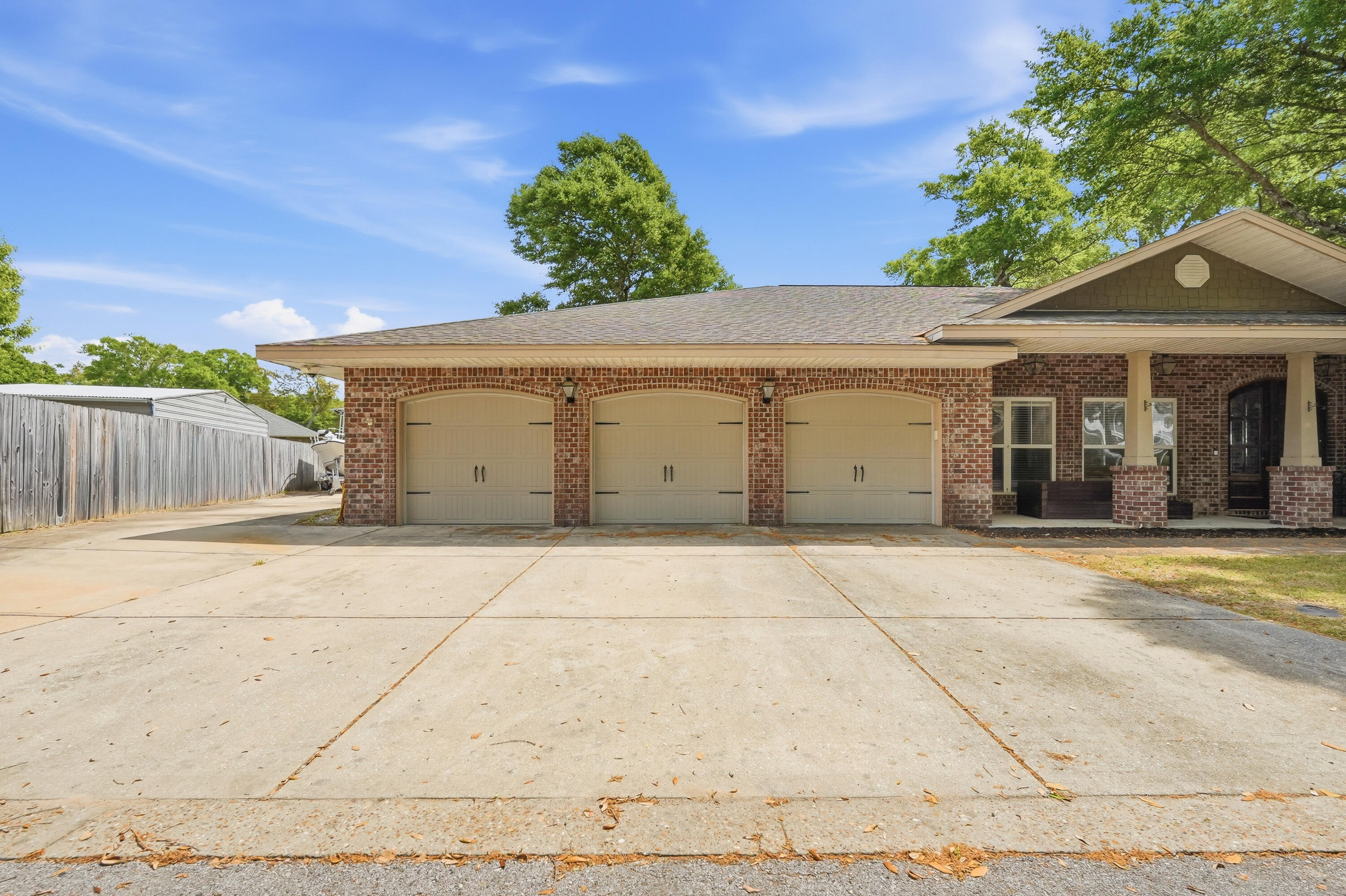 Twin Bay Estates - Residential