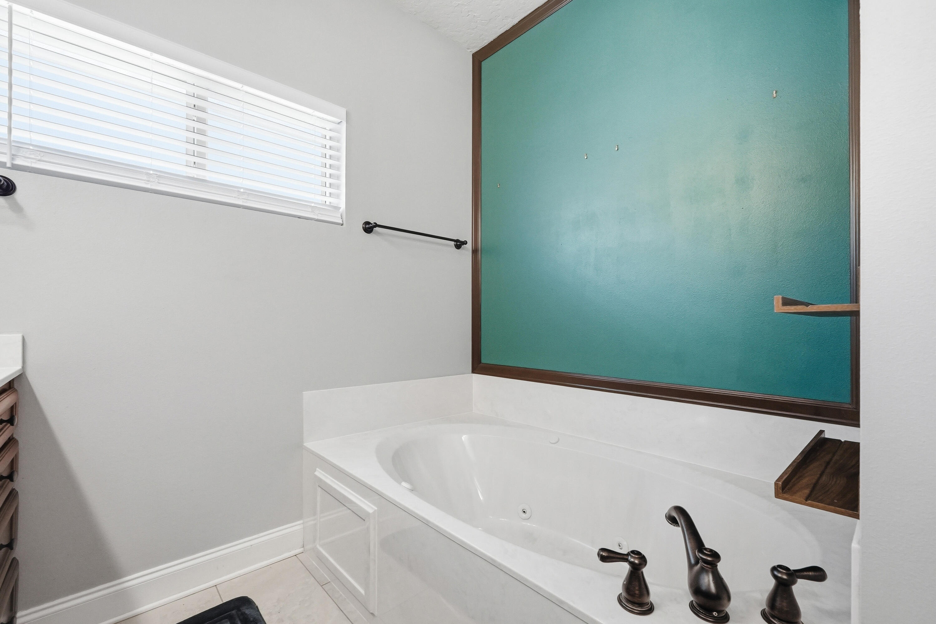 Twin Bay Estates - Residential