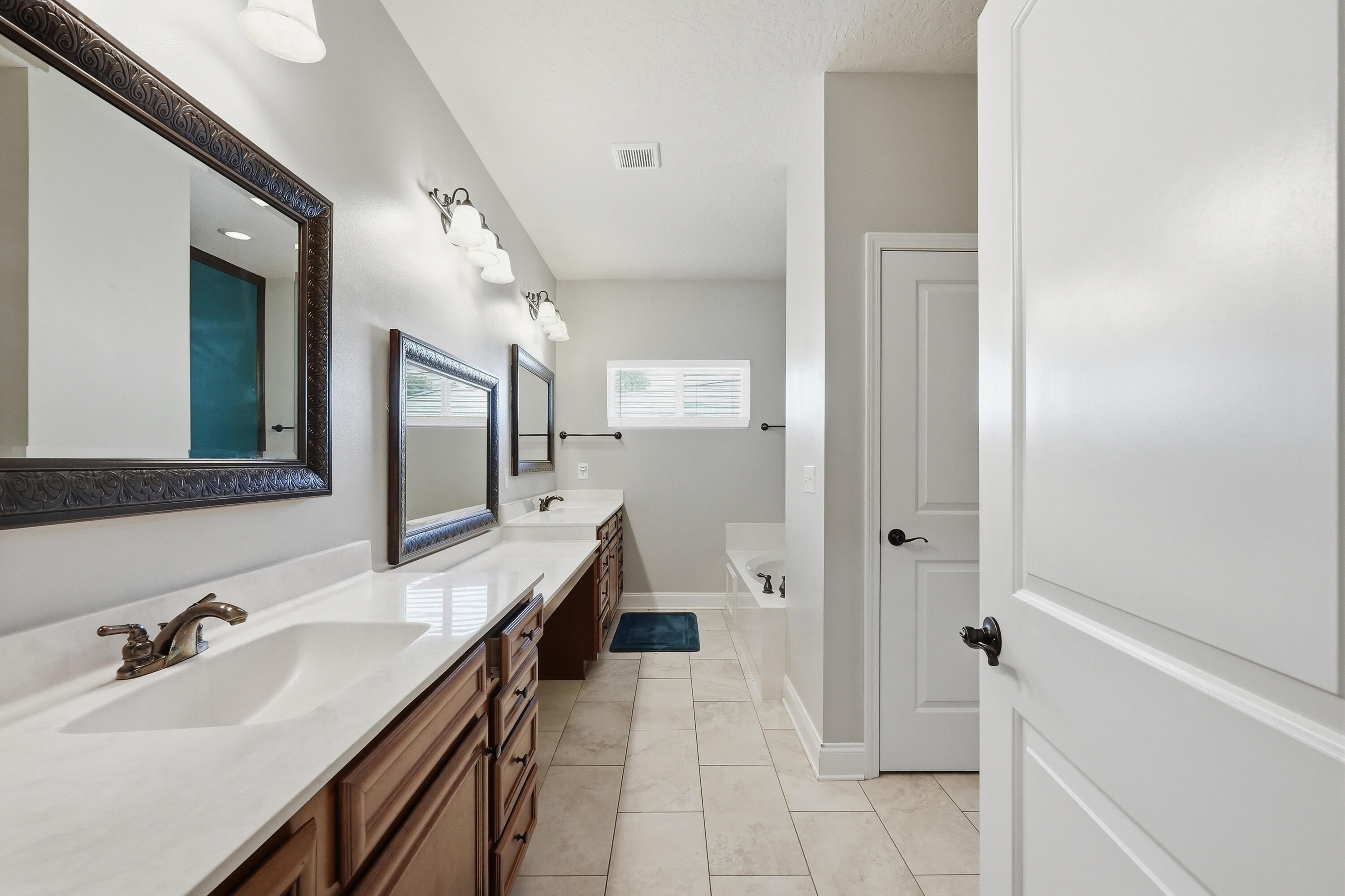 Twin Bay Estates - Residential